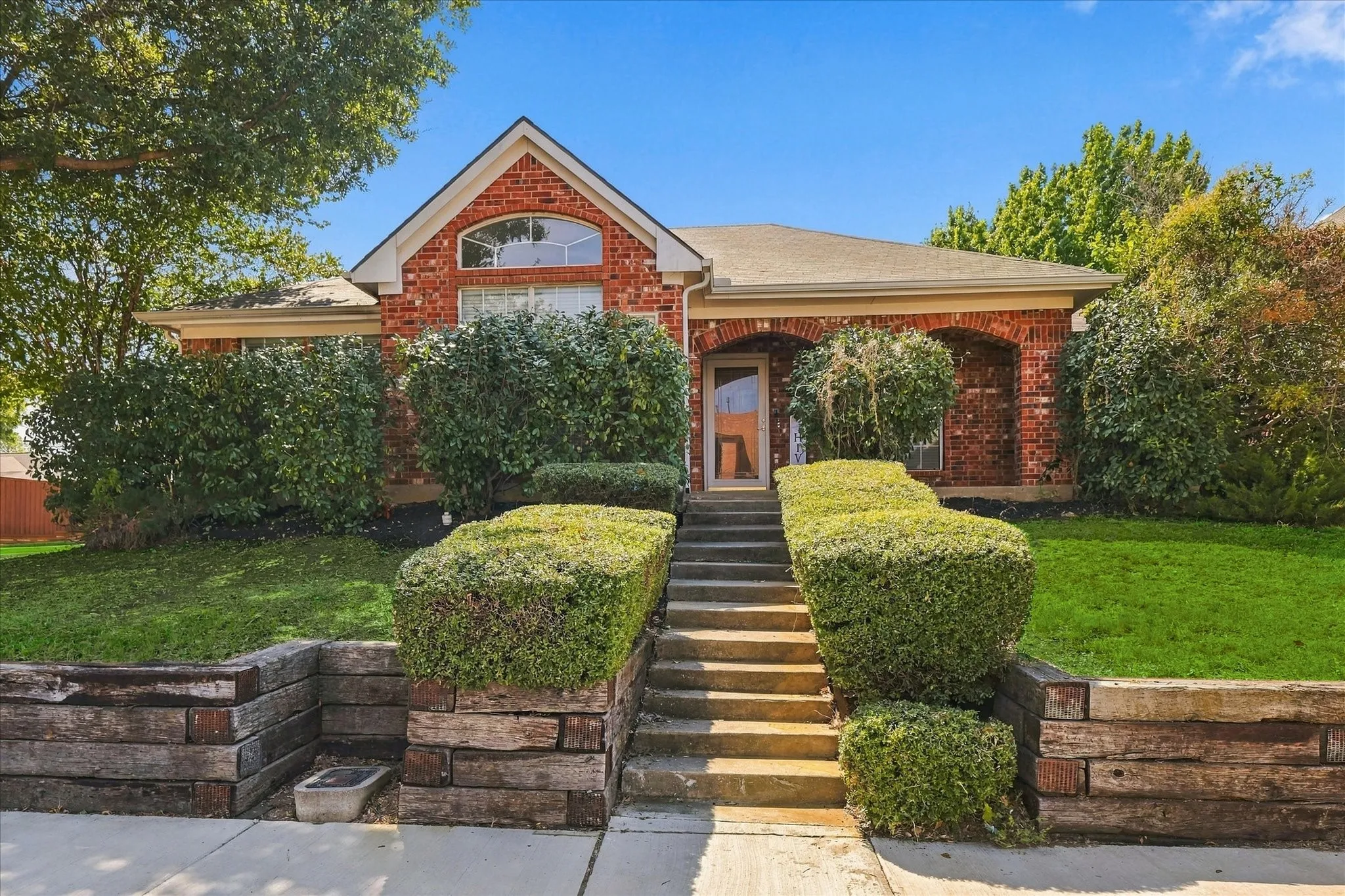 Single Family Residence For Sale