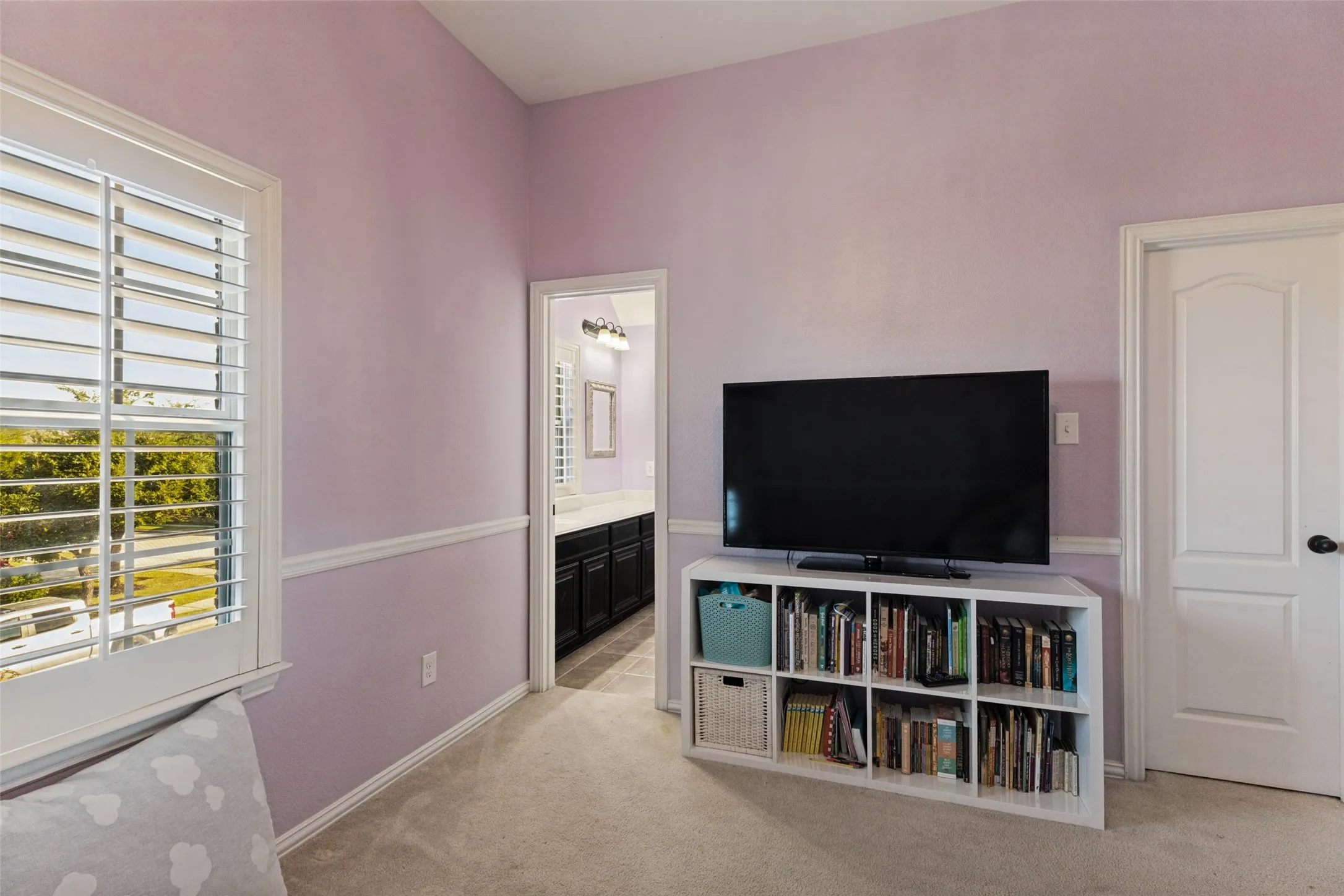 Bedroom with jack and jill bathroom