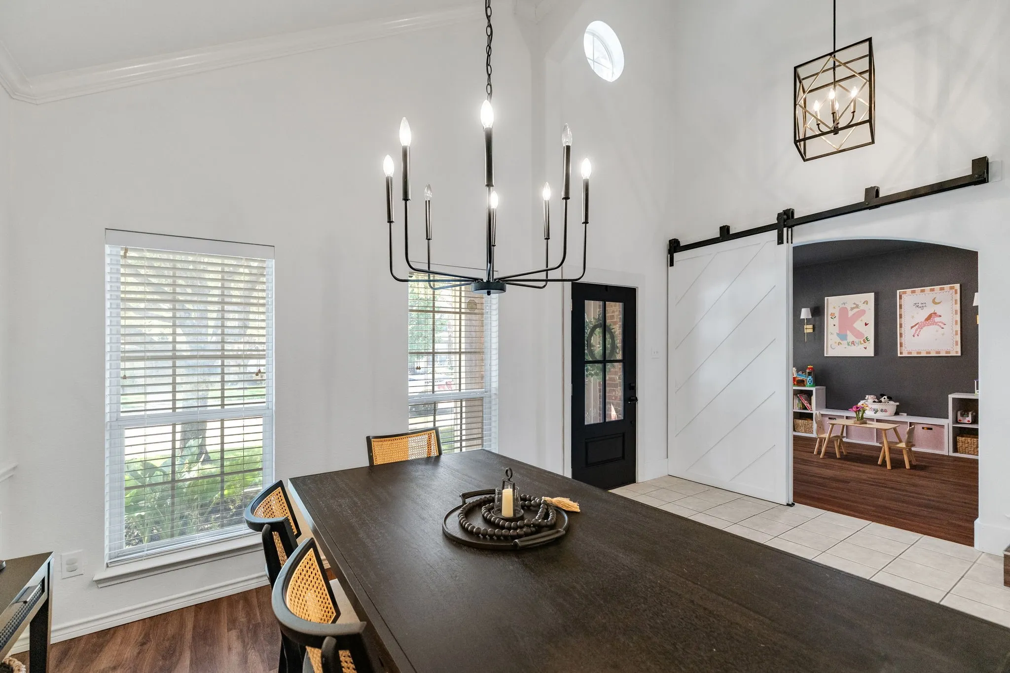 Single Family Residence For Sale in Collin County , 1625 Warm Springs Drive, Allen, Texas 75002, 4 Bedroom, 3 Bathroom, 2 Garage spaces, 2,660 Sqft, built in 2004, mls#21390011, Real Estate Agent in Allen, Homes For Sale in Collin county, Homes For Sale in Allen, Realtor in Allen Texas, Real Estate Brokerage Independent Realty Texas, Luminita Cordes Realtor