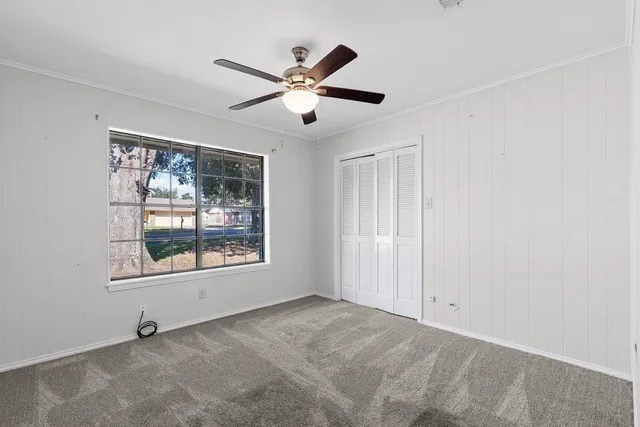 Single Family Residence For Rent in Hopkins County , 221 Azalea Drive, Sulphur Springs, Texas 75482, 3 Bedroom, 2 Bathroom, 2 Garage spaces, 1,731 Sqft, built in 1977, mls#21390647, Real Estate Agent in Sulphur Springs, Homes For Rent in Hopkins county, Homes For Rent in Sulphur Springs, Realtor in Sulphur Springs Texas, Real Estate Brokerage Independent Realty Texas, Luminita Cordes Realtor