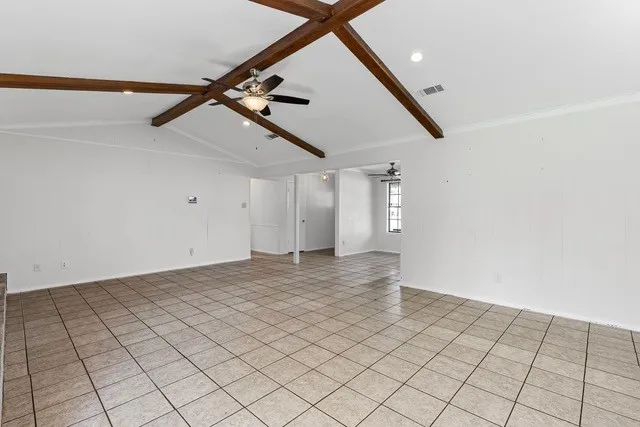 Single Family Residence For Rent in Hopkins County , 221 Azalea Drive, Sulphur Springs, Texas 75482, 3 Bedroom, 2 Bathroom, 2 Garage spaces, 1,731 Sqft, built in 1977, mls#21390647, Real Estate Agent in Sulphur Springs, Homes For Rent in Hopkins county, Homes For Rent in Sulphur Springs, Realtor in Sulphur Springs Texas, Real Estate Brokerage Independent Realty Texas, Luminita Cordes Realtor