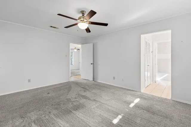 Single Family Residence For Rent in Hopkins County , 221 Azalea Drive, Sulphur Springs, Texas 75482, 3 Bedroom, 2 Bathroom, 2 Garage spaces, 1,731 Sqft, built in 1977, mls#21390647, Real Estate Agent in Sulphur Springs, Homes For Rent in Hopkins county, Homes For Rent in Sulphur Springs, Realtor in Sulphur Springs Texas, Real Estate Brokerage Independent Realty Texas, Luminita Cordes Realtor