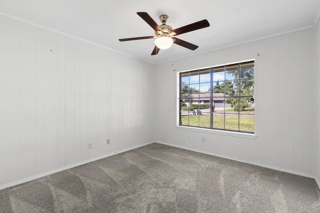 Single Family Residence For Rent in Hopkins County , 221 Azalea Drive, Sulphur Springs, Texas 75482, 3 Bedroom, 2 Bathroom, 2 Garage spaces, 1,731 Sqft, built in 1977, mls#21390647, Real Estate Agent in Sulphur Springs, Homes For Rent in Hopkins county, Homes For Rent in Sulphur Springs, Realtor in Sulphur Springs Texas, Real Estate Brokerage Independent Realty Texas, Luminita Cordes Realtor