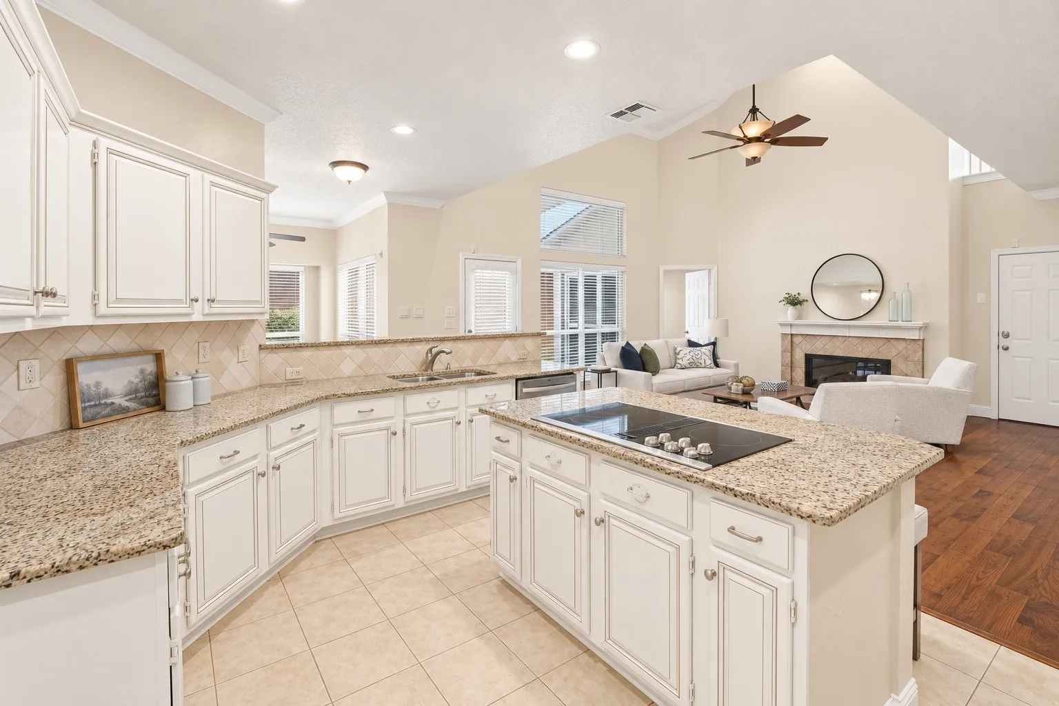 Single Family Residence For Sale in Dallas County , 3720 Camden Lane, Addison, Texas 75001, 3 Bedroom, 4 Bathroom, 2 Garage spaces, 2,510 Sqft, built in 1993, mls#21385807, Real Estate Agent in Addison, Homes For Sale in Dallas county, Homes For Sale in Addison, Realtor in Addison Texas, Real Estate Brokerage Independent Realty Texas, Luminita Cordes Realtor