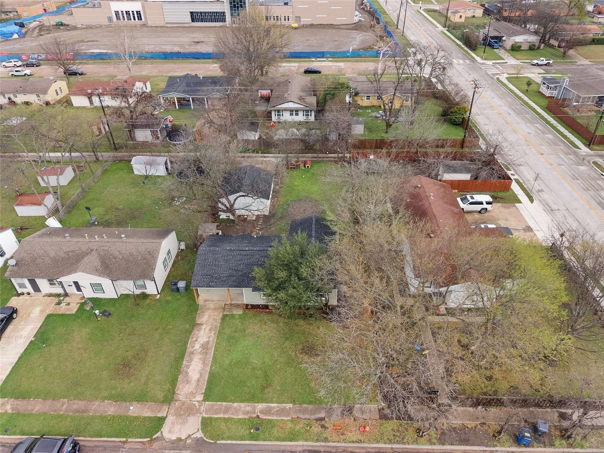 Single Family Residence For Sale in Dallas County , 2655 Larry Drive, Dallas, Texas 75228, 4 Bedroom, 2 Bathroom, 1 Garage spaces, 1,166 Sqft, built in 1954, mls#21390648, Real Estate Agent in Dallas, Homes For Sale in Dallas county, Homes For Sale in Dallas, Realtor in Dallas Texas, Real Estate Brokerage Independent Realty Texas, Luminita Cordes Realtor