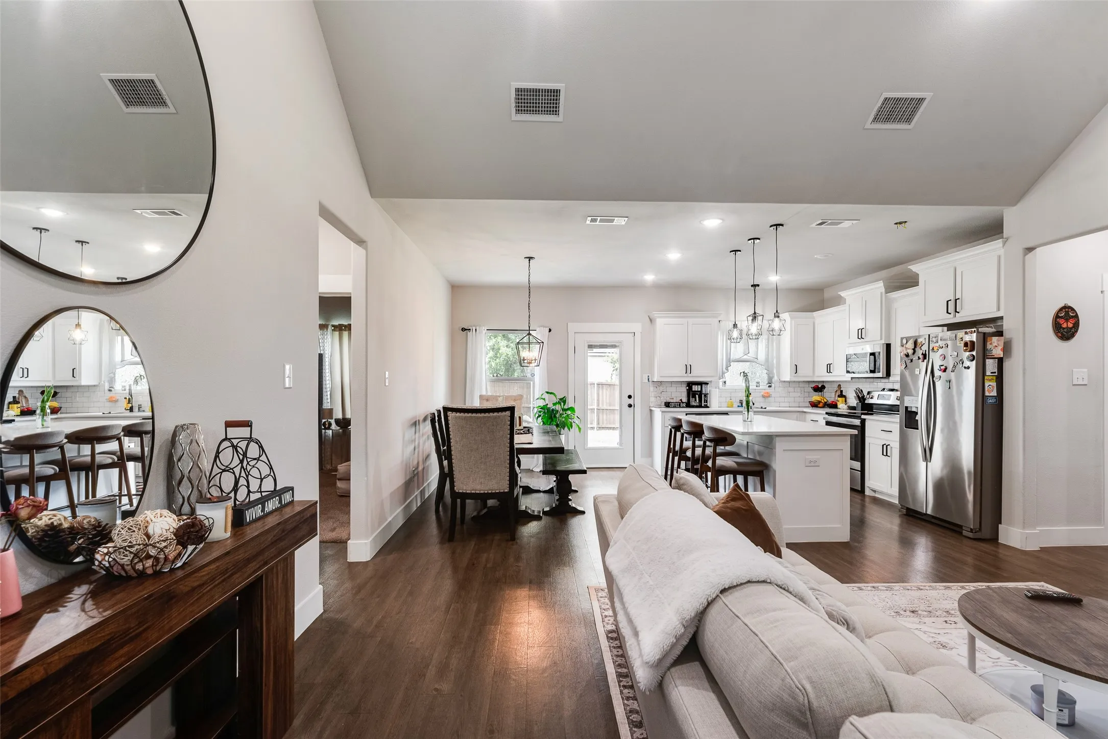 Single Family Residence For Rent in Hunt County , 3840 Mcdougal Street, Greenville, Texas 75401, 3 Bedroom, 2 Bathroom, 2 Garage spaces, 1,458 Sqft, built in 2021, mls#21390638, Real Estate Agent in Greenville, Homes For Rent in Hunt county, Homes For Rent in Greenville, Realtor in Greenville Texas, Real Estate Brokerage Independent Realty Texas, Luminita Cordes Realtor