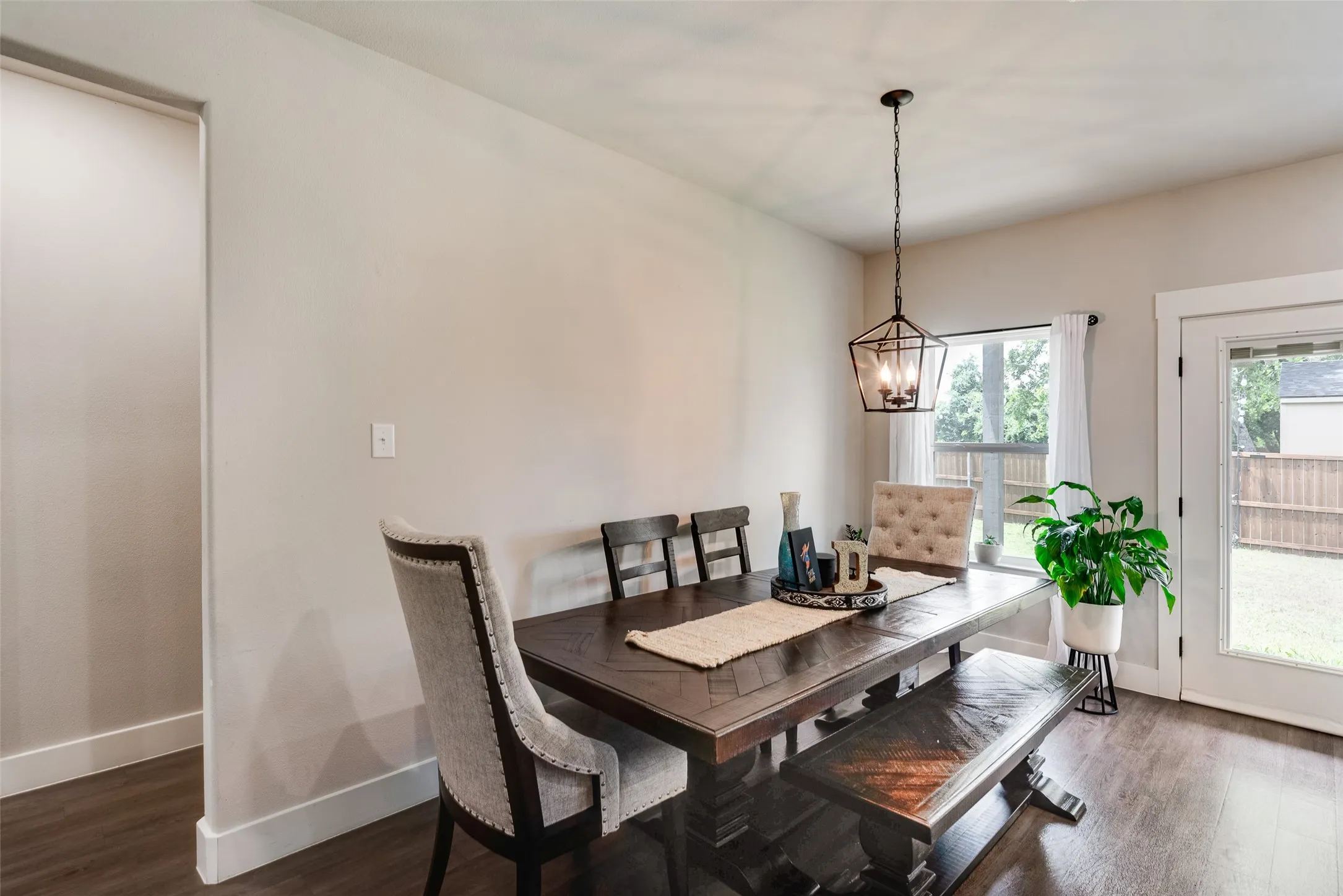 Single Family Residence For Rent in Hunt County , 3840 Mcdougal Street, Greenville, Texas 75401, 3 Bedroom, 2 Bathroom, 2 Garage spaces, 1,458 Sqft, built in 2021, mls#21390638, Real Estate Agent in Greenville, Homes For Rent in Hunt county, Homes For Rent in Greenville, Realtor in Greenville Texas, Real Estate Brokerage Independent Realty Texas, Luminita Cordes Realtor