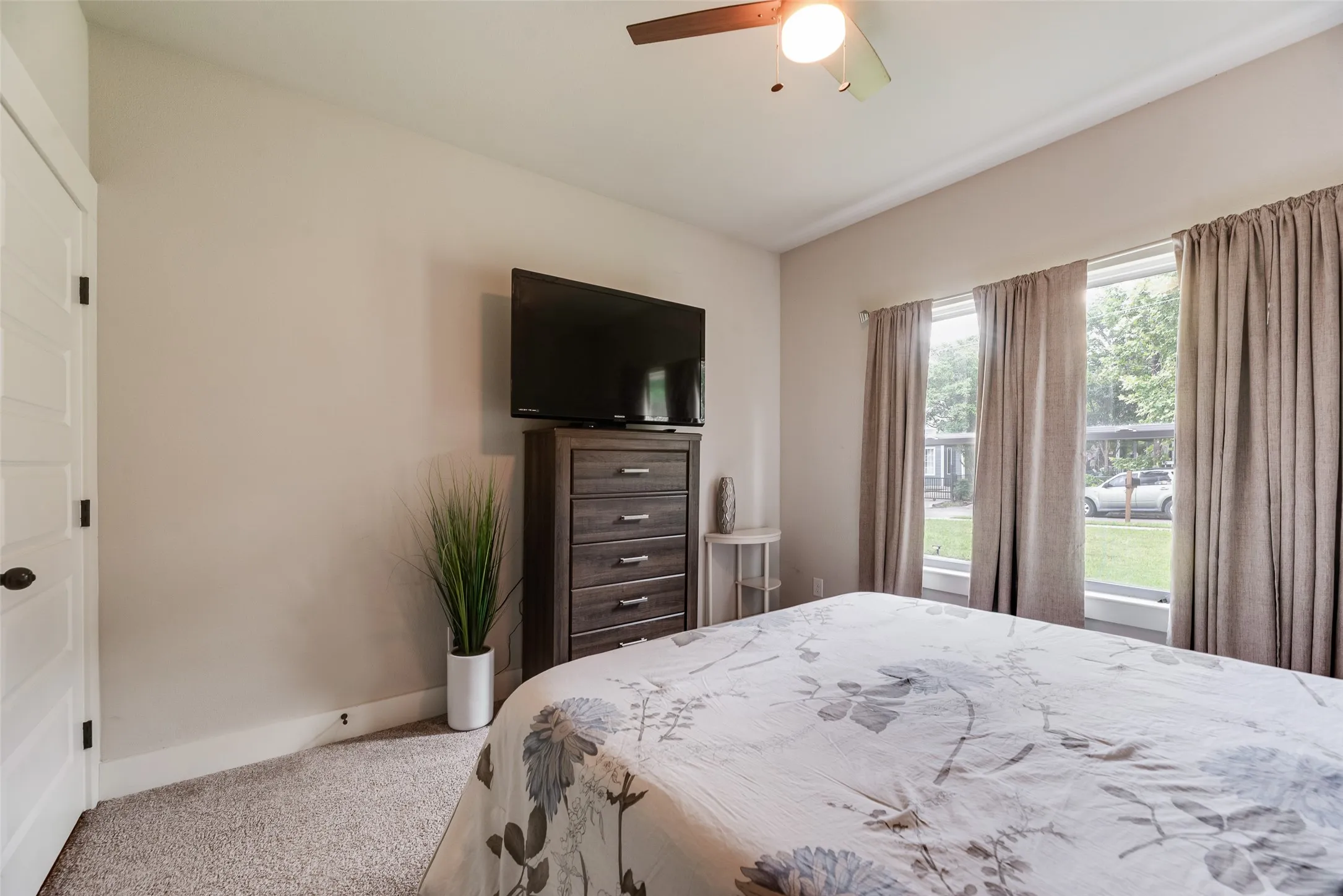 Single Family Residence For Rent in Hunt County , 3840 Mcdougal Street, Greenville, Texas 75401, 3 Bedroom, 2 Bathroom, 2 Garage spaces, 1,458 Sqft, built in 2021, mls#21390638, Real Estate Agent in Greenville, Homes For Rent in Hunt county, Homes For Rent in Greenville, Realtor in Greenville Texas, Real Estate Brokerage Independent Realty Texas, Luminita Cordes Realtor