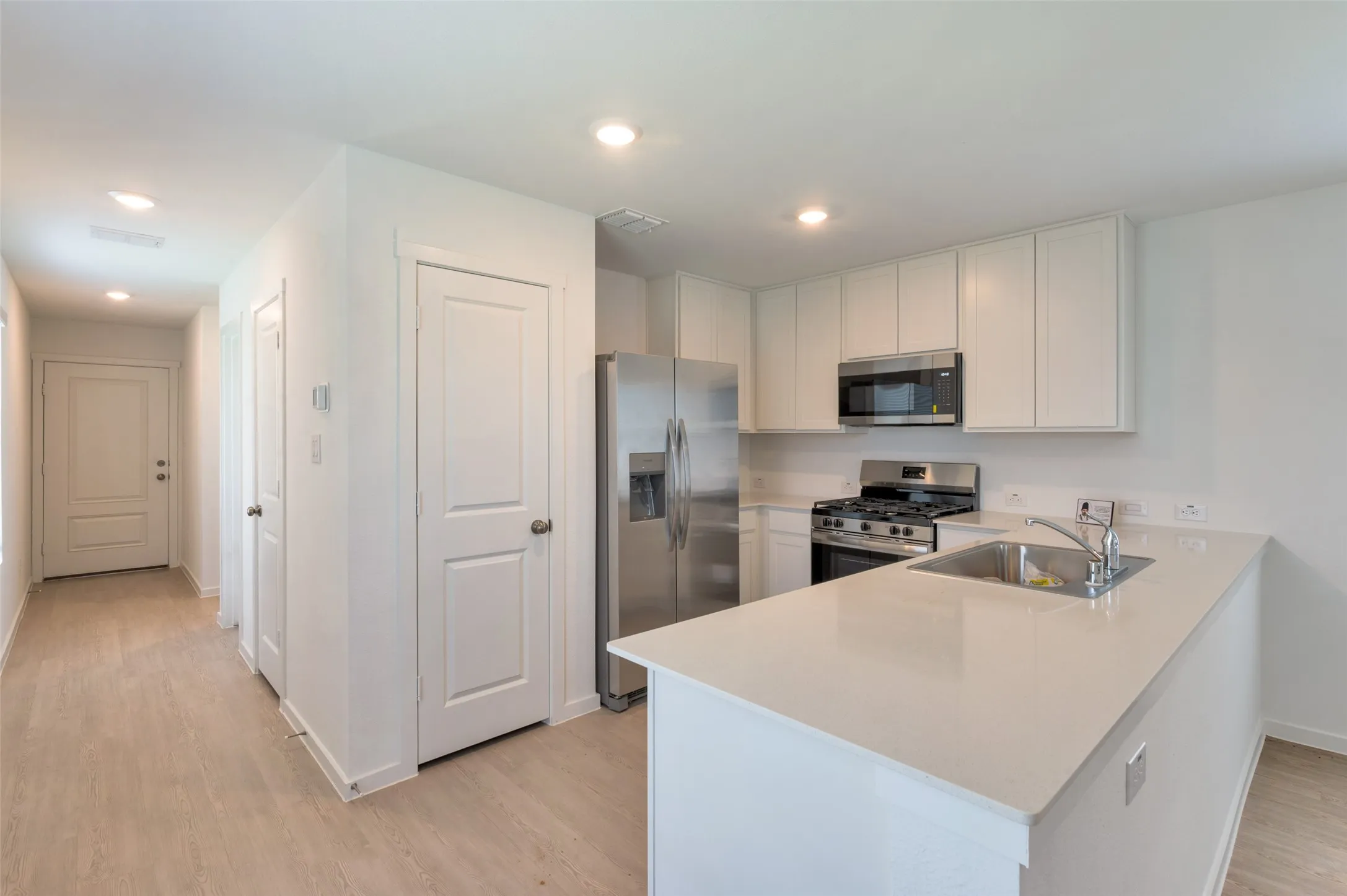 Single Family Residence For Rent in Denton County , 12104 Steeplechase Drive, Providence Village, Texas 76227, 4 Bedroom, 3 Bathroom, 1 Garage spaces, 1,535 Sqft, built in 2026, mls#21388836, Real Estate Agent in Providence Village, Homes For Rent in Denton county, Homes For Rent in Providence Village, Realtor in Providence Village Texas, Real Estate Brokerage Independent Realty Texas, Luminita Cordes Realtor
