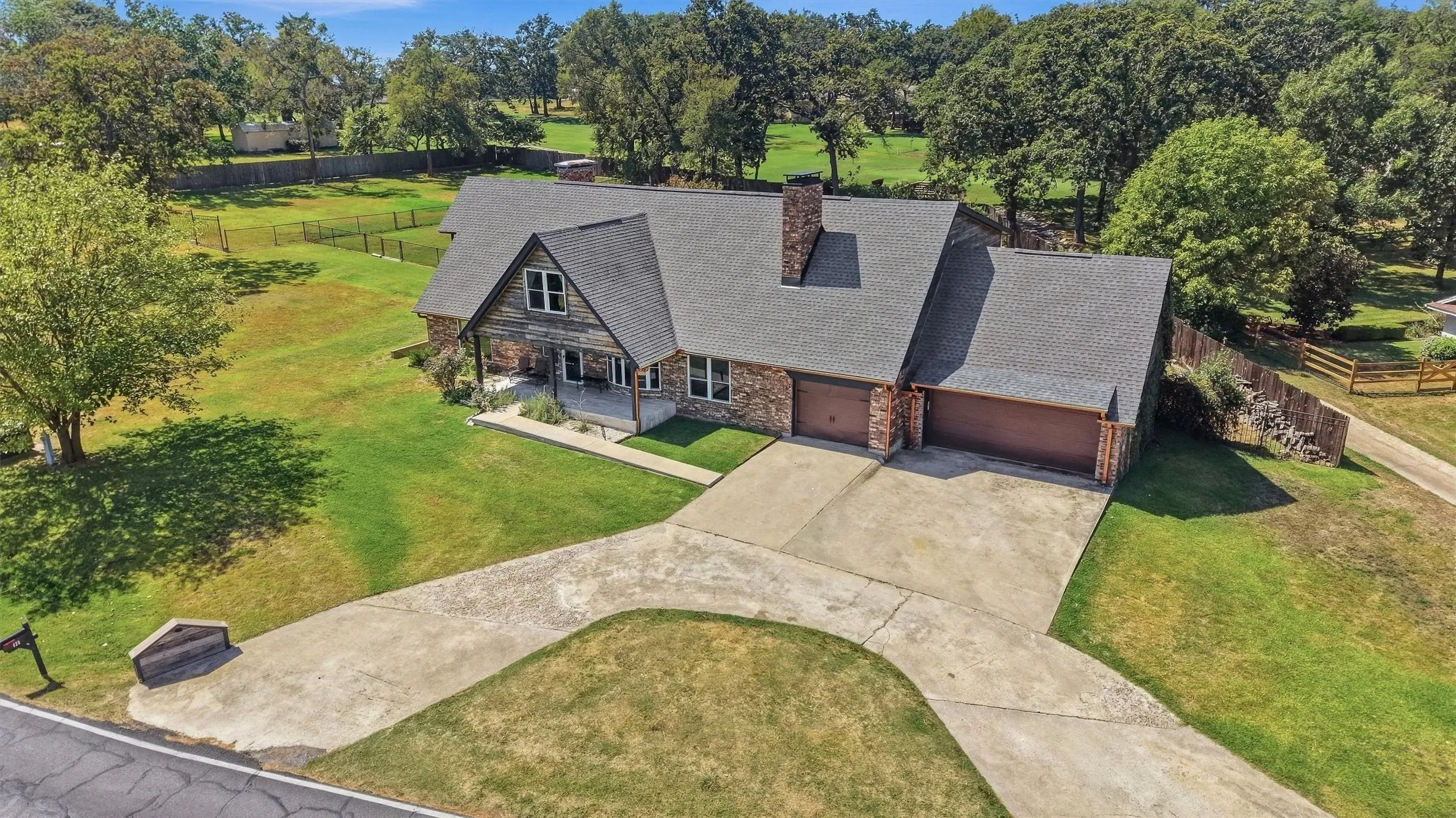 Single Family Residence For Sale