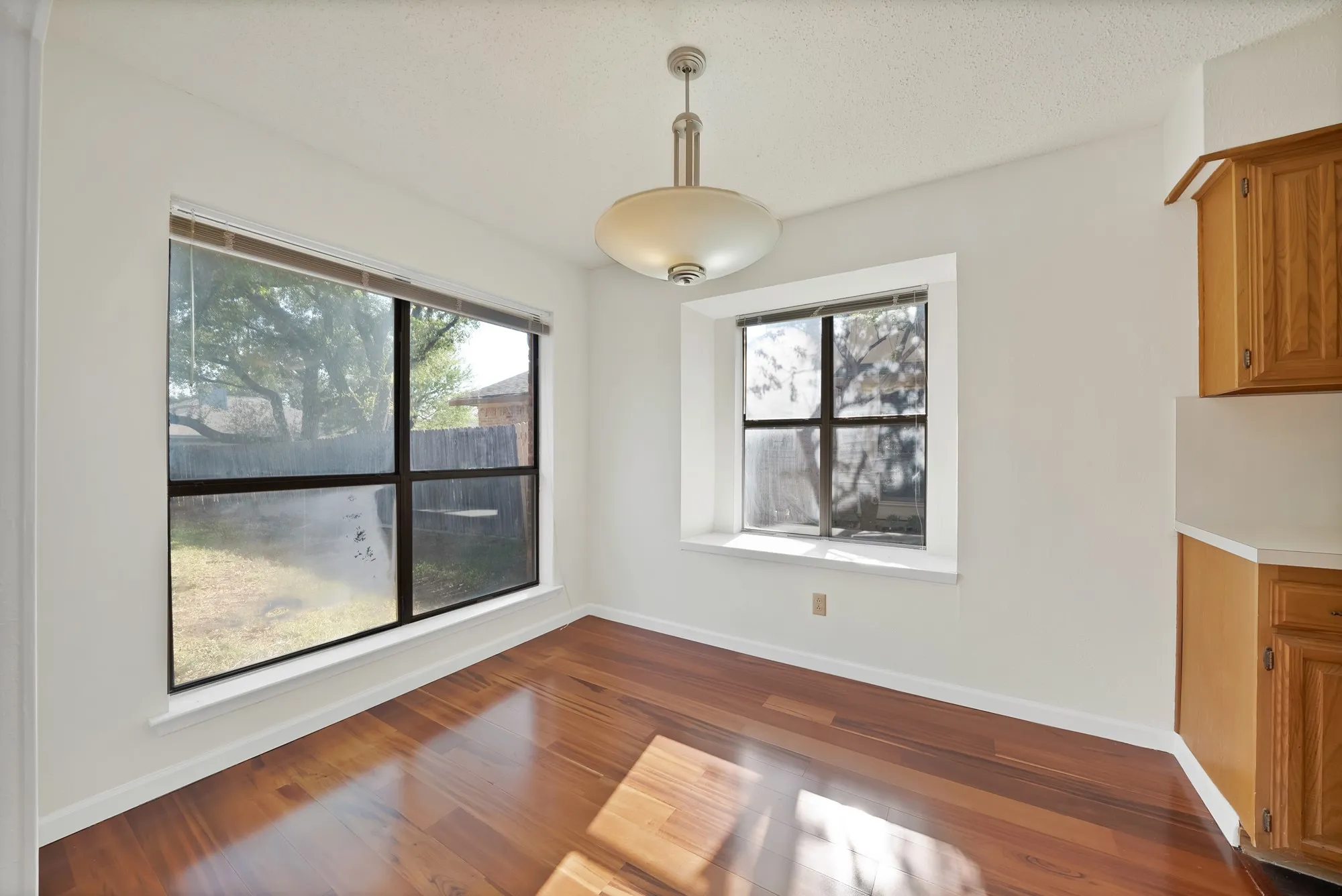 Wood-finish flooring with a smooth finish