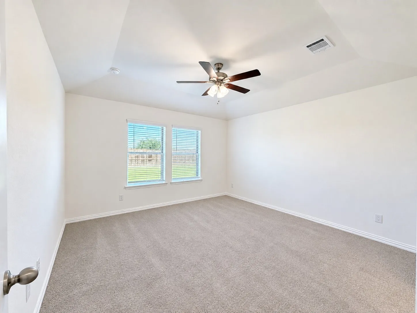 Single Family Residence For Rent in Denton County , 2013 Bayou Glen Drive, Denton, Texas 76207, 3 Bedroom, 2 Bathroom, 2 Garage spaces, 1,518 Sqft, built in 2026, mls#21390518, Real Estate Agent in Denton, Homes For Rent in Denton county, Homes For Rent in Denton, Realtor in Denton Texas, Real Estate Brokerage Independent Realty Texas, Luminita Cordes Realtor