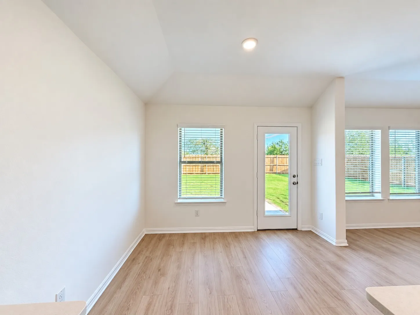 Single Family Residence For Rent in Denton County , 2013 Bayou Glen Drive, Denton, Texas 76207, 3 Bedroom, 2 Bathroom, 2 Garage spaces, 1,518 Sqft, built in 2026, mls#21390518, Real Estate Agent in Denton, Homes For Rent in Denton county, Homes For Rent in Denton, Realtor in Denton Texas, Real Estate Brokerage Independent Realty Texas, Luminita Cordes Realtor