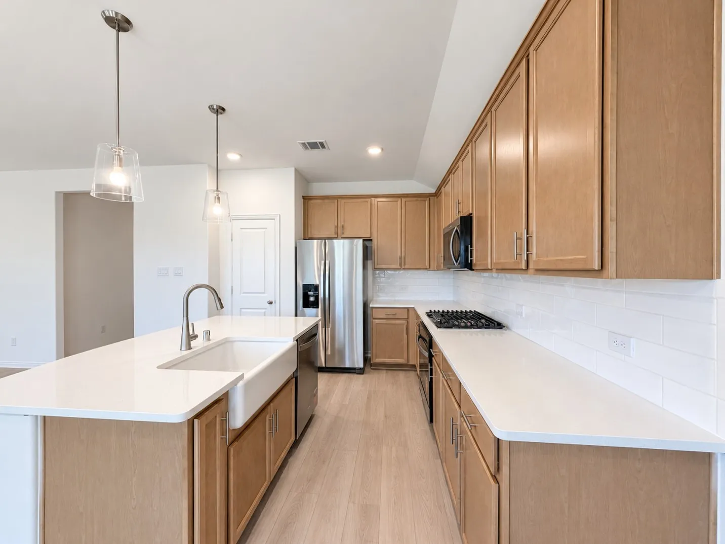 Single Family Residence For Rent in Denton County , 2013 Bayou Glen Drive, Denton, Texas 76207, 3 Bedroom, 2 Bathroom, 2 Garage spaces, 1,518 Sqft, built in 2026, mls#21390518, Real Estate Agent in Denton, Homes For Rent in Denton county, Homes For Rent in Denton, Realtor in Denton Texas, Real Estate Brokerage Independent Realty Texas, Luminita Cordes Realtor