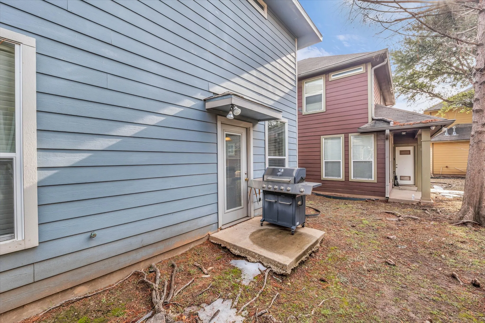 Condominium For Sale in Mc Lennan County , 2513 S 2nd Street 1B, Waco, Texas 76706, 3 Bedroom, 4 Bathroom, Garage spaces, 1,722 Sqft, built in 2008, mls#21390664, Real Estate Agent in Waco, Homes For Sale in Mc Lennan county, Homes For Sale in Waco, Realtor in Waco Texas, Real Estate Brokerage Independent Realty Texas, Luminita Cordes Realtor