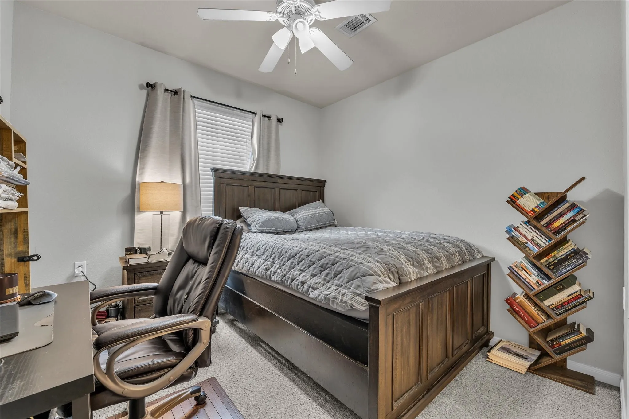 Condominium For Sale in Mc Lennan County , 2513 S 2nd Street 1B, Waco, Texas 76706, 3 Bedroom, 4 Bathroom, Garage spaces, 1,722 Sqft, built in 2008, mls#21390664, Real Estate Agent in Waco, Homes For Sale in Mc Lennan county, Homes For Sale in Waco, Realtor in Waco Texas, Real Estate Brokerage Independent Realty Texas, Luminita Cordes Realtor