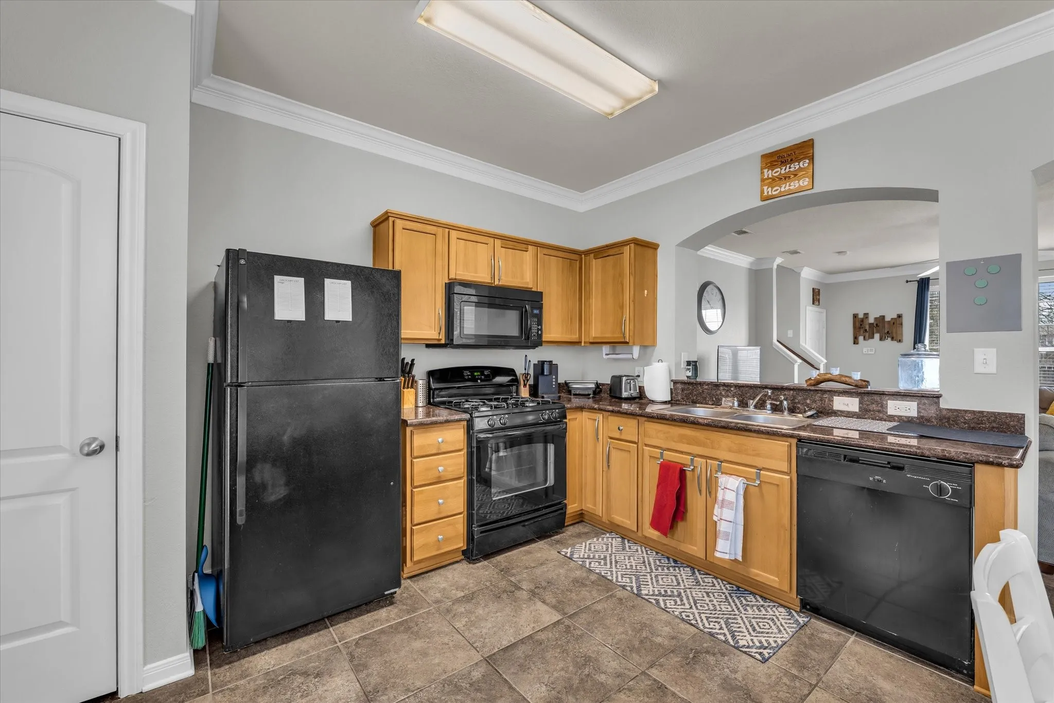 Condominium For Sale in Mc Lennan County , 2513 S 2nd Street 1B, Waco, Texas 76706, 3 Bedroom, 4 Bathroom, Garage spaces, 1,722 Sqft, built in 2008, mls#21390664, Real Estate Agent in Waco, Homes For Sale in Mc Lennan county, Homes For Sale in Waco, Realtor in Waco Texas, Real Estate Brokerage Independent Realty Texas, Luminita Cordes Realtor