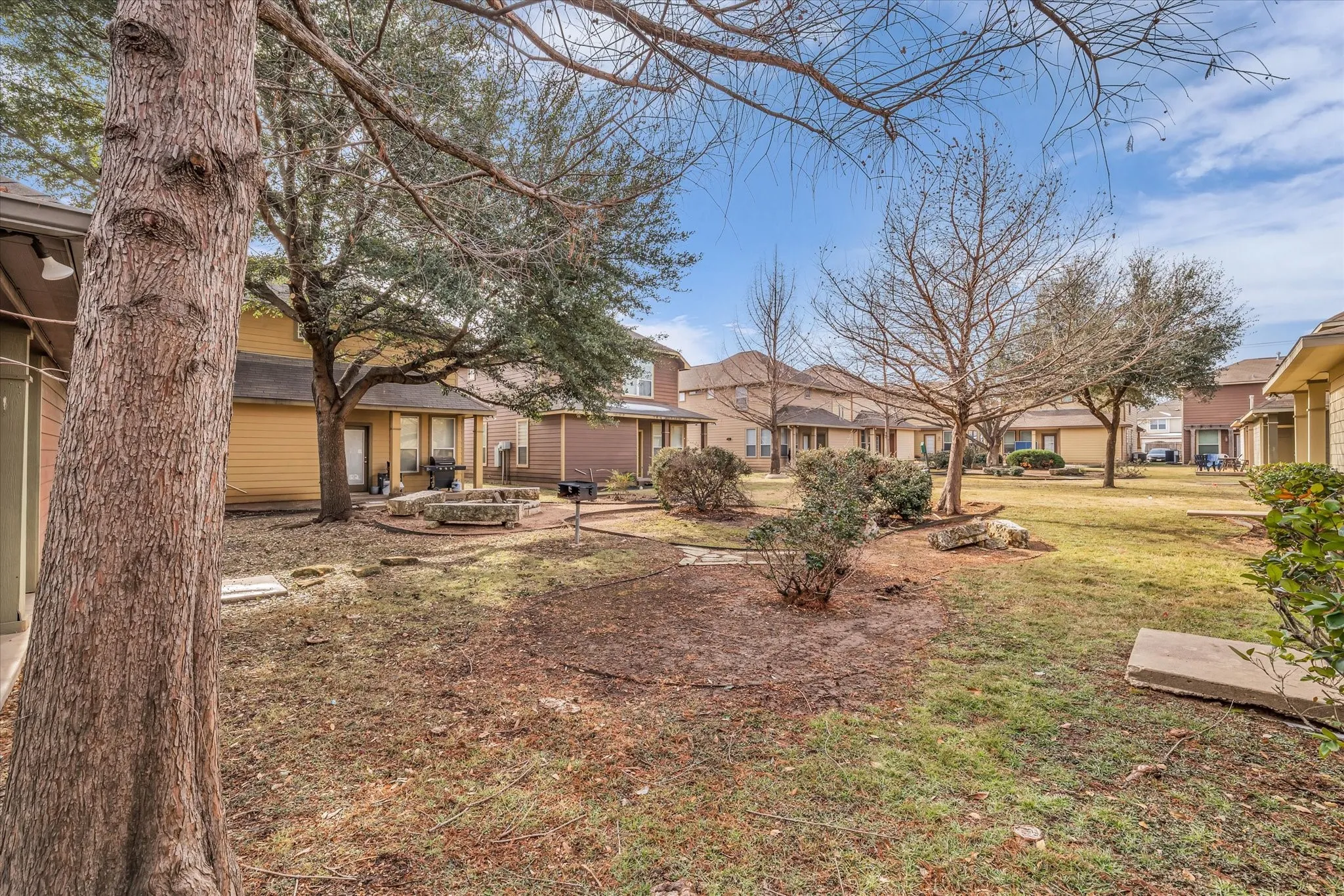 Condominium For Sale in Mc Lennan County , 2513 S 2nd Street 1B, Waco, Texas 76706, 3 Bedroom, 4 Bathroom, Garage spaces, 1,722 Sqft, built in 2008, mls#21390664, Real Estate Agent in Waco, Homes For Sale in Mc Lennan county, Homes For Sale in Waco, Realtor in Waco Texas, Real Estate Brokerage Independent Realty Texas, Luminita Cordes Realtor