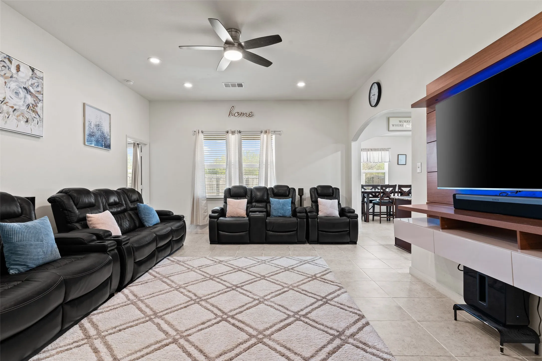 Single Family Residence For Sale in Tarrant County , 4128 Tower Bridge Lane, Crowley, Texas 76036, 3 Bedroom, 2 Bathroom, 2 Garage spaces, 1,575 Sqft, built in 2017, mls#21390148, Real Estate Agent in Crowley, Homes For Sale in Tarrant county, Homes For Sale in Crowley, Realtor in Crowley Texas, Real Estate Brokerage Independent Realty Texas, Luminita Cordes Realtor