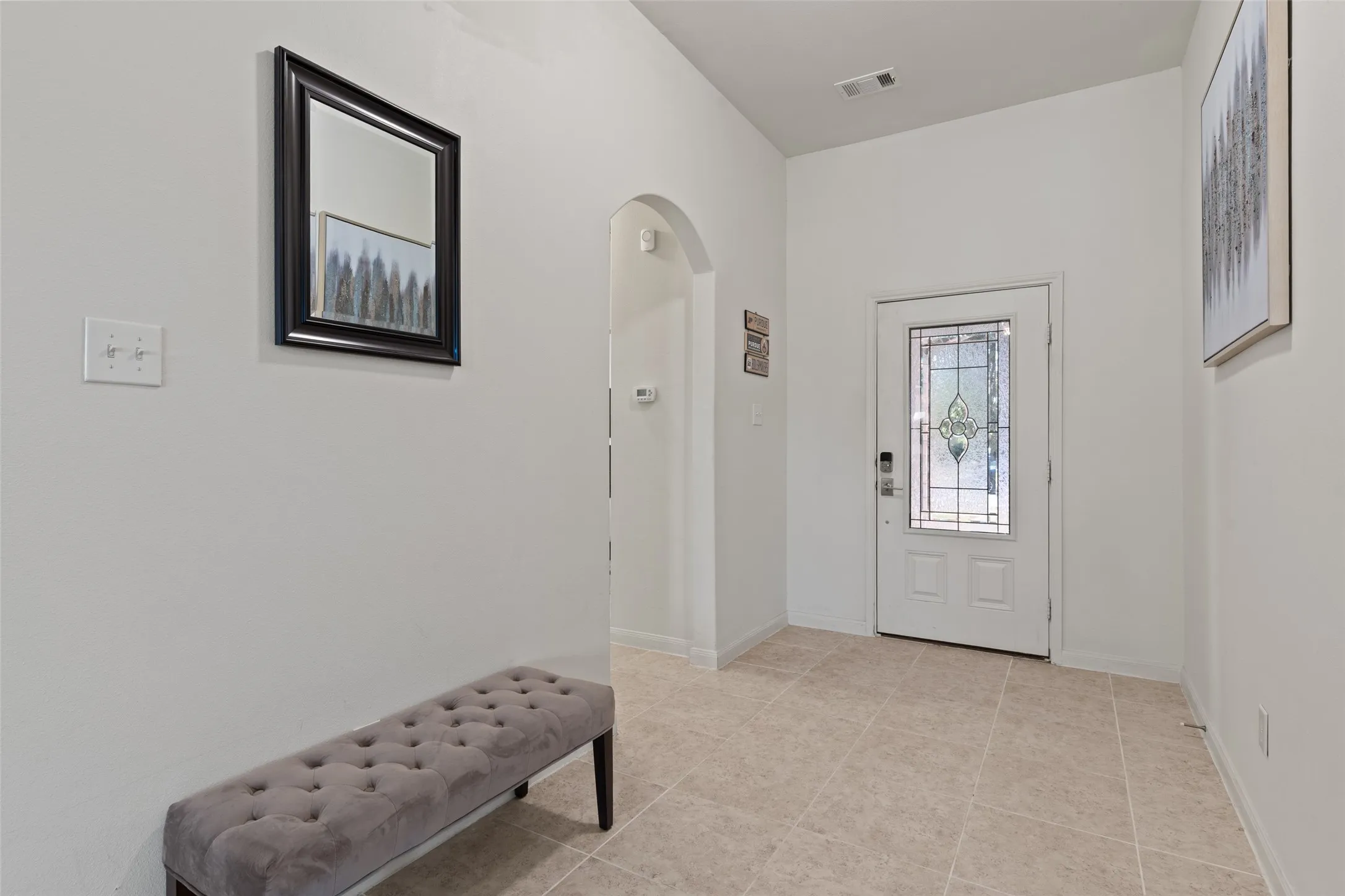 Single Family Residence For Sale in Tarrant County , 4128 Tower Bridge Lane, Crowley, Texas 76036, 3 Bedroom, 2 Bathroom, 2 Garage spaces, 1,575 Sqft, built in 2017, mls#21390148, Real Estate Agent in Crowley, Homes For Sale in Tarrant county, Homes For Sale in Crowley, Realtor in Crowley Texas, Real Estate Brokerage Independent Realty Texas, Luminita Cordes Realtor