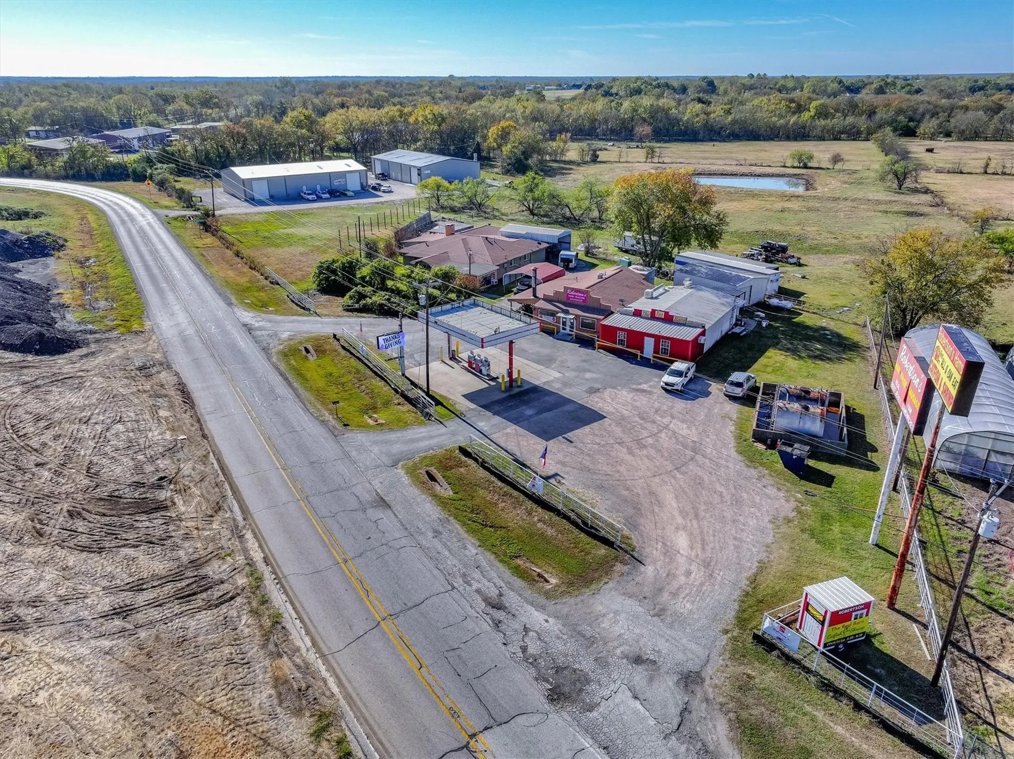 Business For Sale in Van Zandt County , 28323 I20, Wills Point, Texas 75169, 0, 0, Garage spaces, 0 Sqft, built in 1969, mls#21387029, Real Estate Agent in Wills Point, Homes For Sale in Van Zandt county, Homes For Sale in Wills Point, Realtor in Wills Point Texas, Real Estate Brokerage Independent Realty Texas, Luminita Cordes Realtor