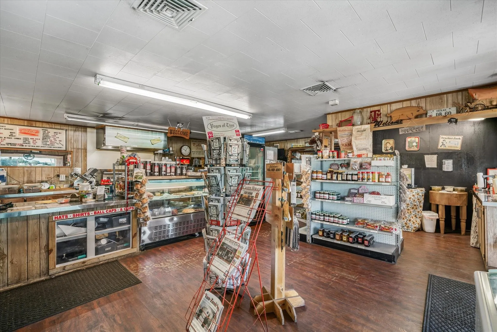 Business For Sale in Van Zandt County , 28323 I20, Wills Point, Texas 75169, 0, 0, Garage spaces, 0 Sqft, built in 1969, mls#21387029, Real Estate Agent in Wills Point, Homes For Sale in Van Zandt county, Homes For Sale in Wills Point, Realtor in Wills Point Texas, Real Estate Brokerage Independent Realty Texas, Luminita Cordes Realtor
