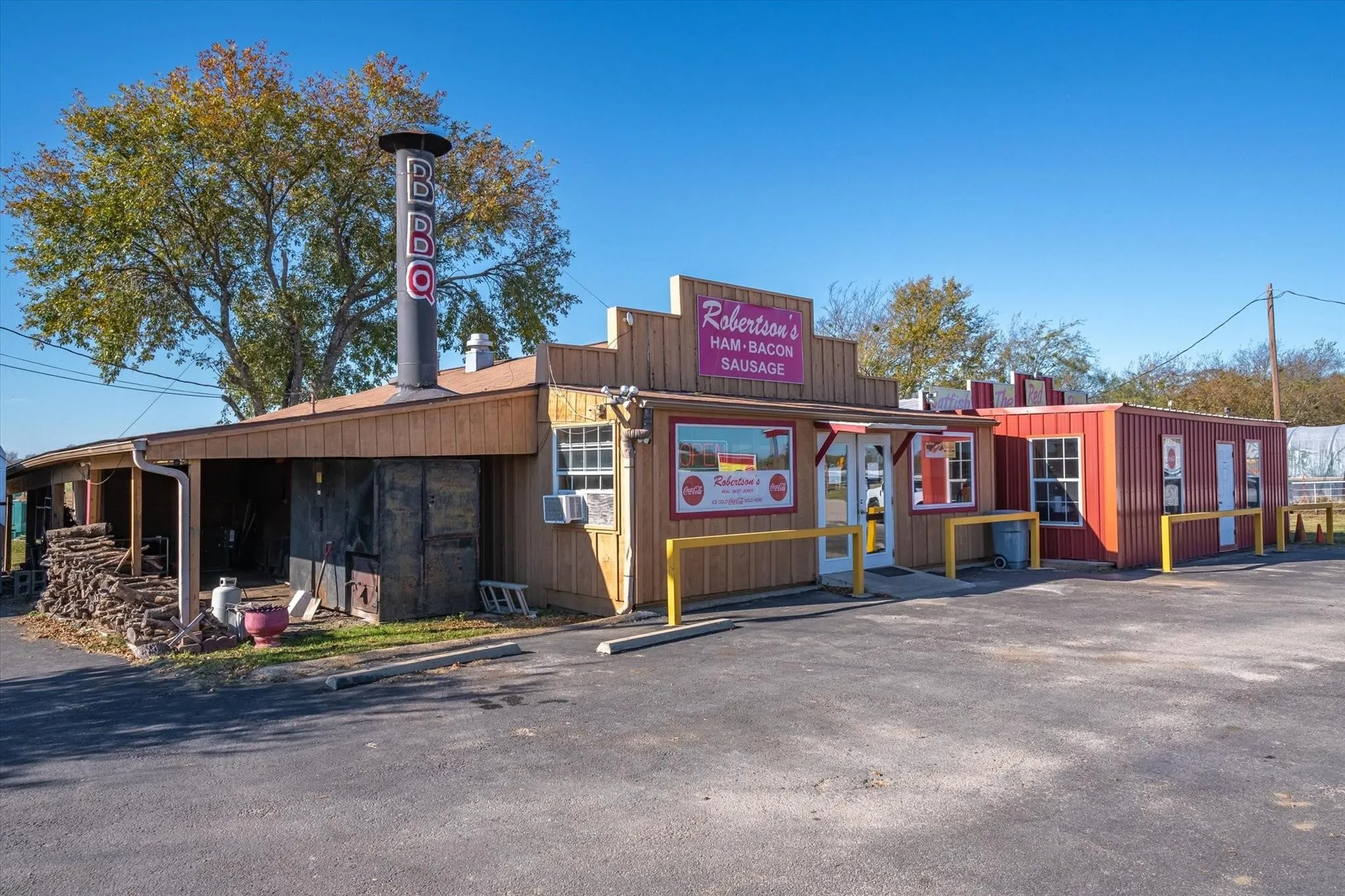 Business For Sale in Van Zandt County , 28323 I20, Wills Point, Texas 75169, 0, 0, Garage spaces, 0 Sqft, built in 1969, mls#21387029, Real Estate Agent in Wills Point, Homes For Sale in Van Zandt county, Homes For Sale in Wills Point, Realtor in Wills Point Texas, Real Estate Brokerage Independent Realty Texas, Luminita Cordes Realtor