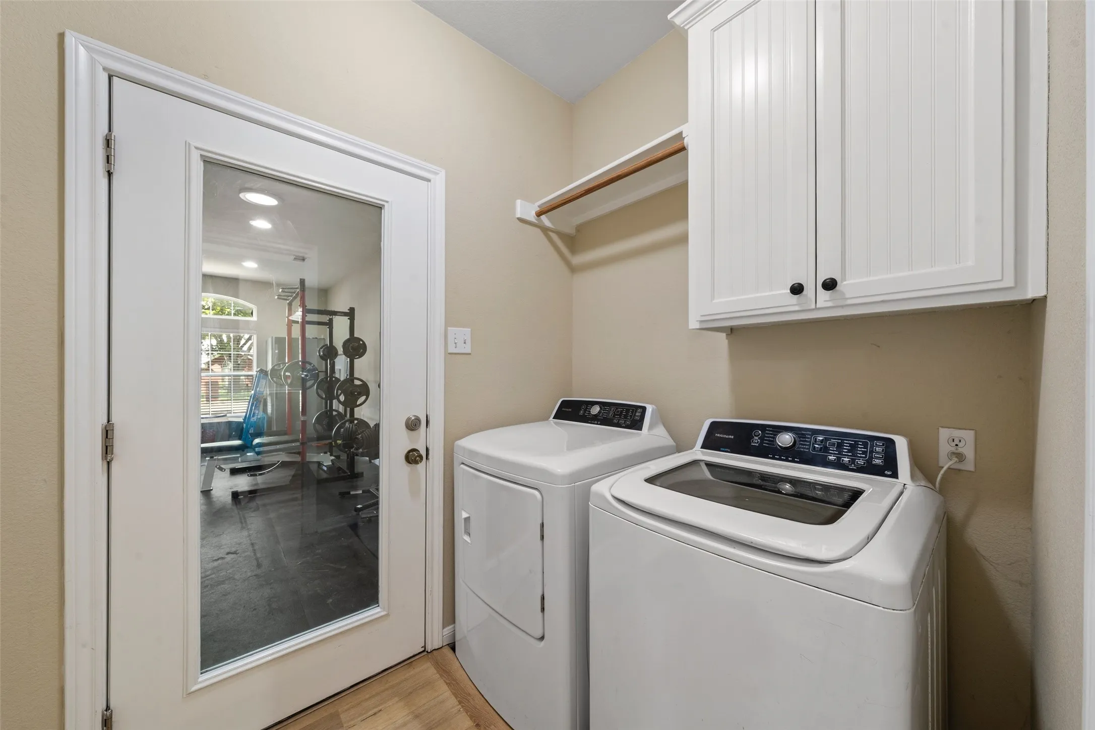 Single Family Residence For Sale in Mc Lennan County , 10124 Cougar Ridge Parkway, Waco, Texas 76708, 3 Bedroom, 2 Bathroom, Garage spaces, 2,062 Sqft, built in 2004, mls#21390395, Real Estate Agent in Waco, Homes For Sale in Mc Lennan county, Homes For Sale in Waco, Realtor in Waco Texas, Real Estate Brokerage Independent Realty Texas, Luminita Cordes Realtor