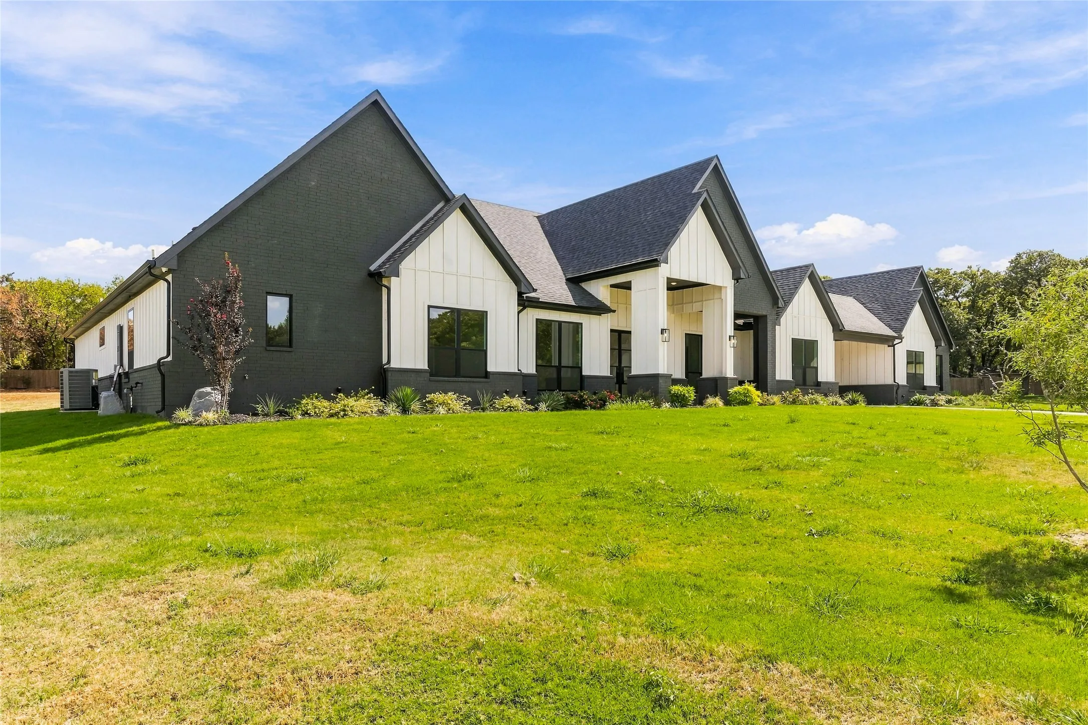 Single Family Residence For Sale in Tarrant County , 5833 Grey Wolf Court, Fort Worth, Texas 76140, 5 Bedroom, 5 Bathroom, 2 Garage spaces, 3,928 Sqft, built in 2026, mls#21390673, Real Estate Agent in Fort Worth, Homes For Sale in Tarrant county, Homes For Sale in Fort Worth, Realtor in Fort Worth Texas, Real Estate Brokerage Independent Realty Texas, Luminita Cordes Realtor