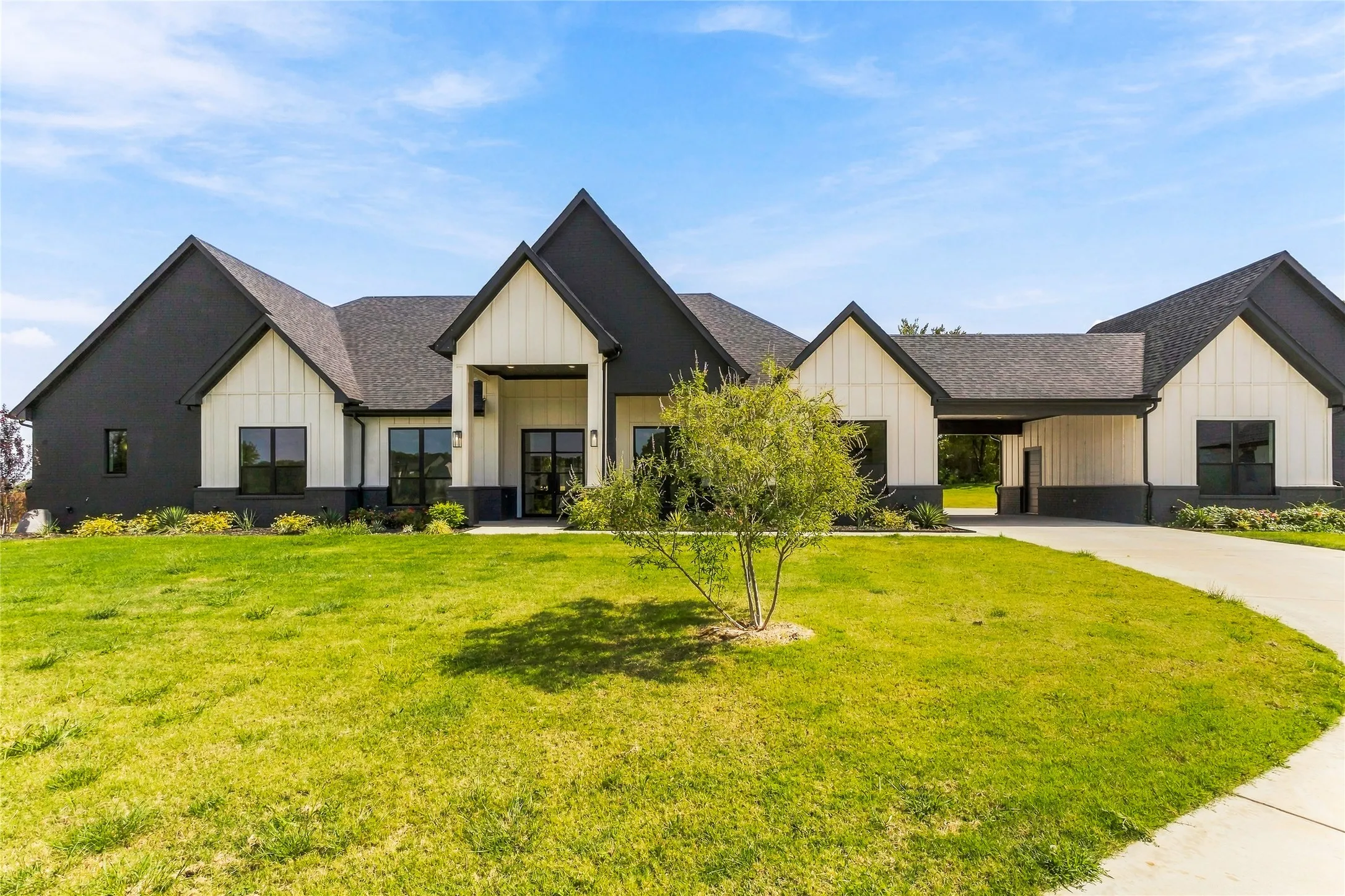 Single Family Residence For Sale in Tarrant County , 5833 Grey Wolf Court, Fort Worth, Texas 76140, 5 Bedroom, 5 Bathroom, 2 Garage spaces, 3,928 Sqft, built in 2026, mls#21390673, Real Estate Agent in Fort Worth, Homes For Sale in Tarrant county, Homes For Sale in Fort Worth, Realtor in Fort Worth Texas, Real Estate Brokerage Independent Realty Texas, Luminita Cordes Realtor