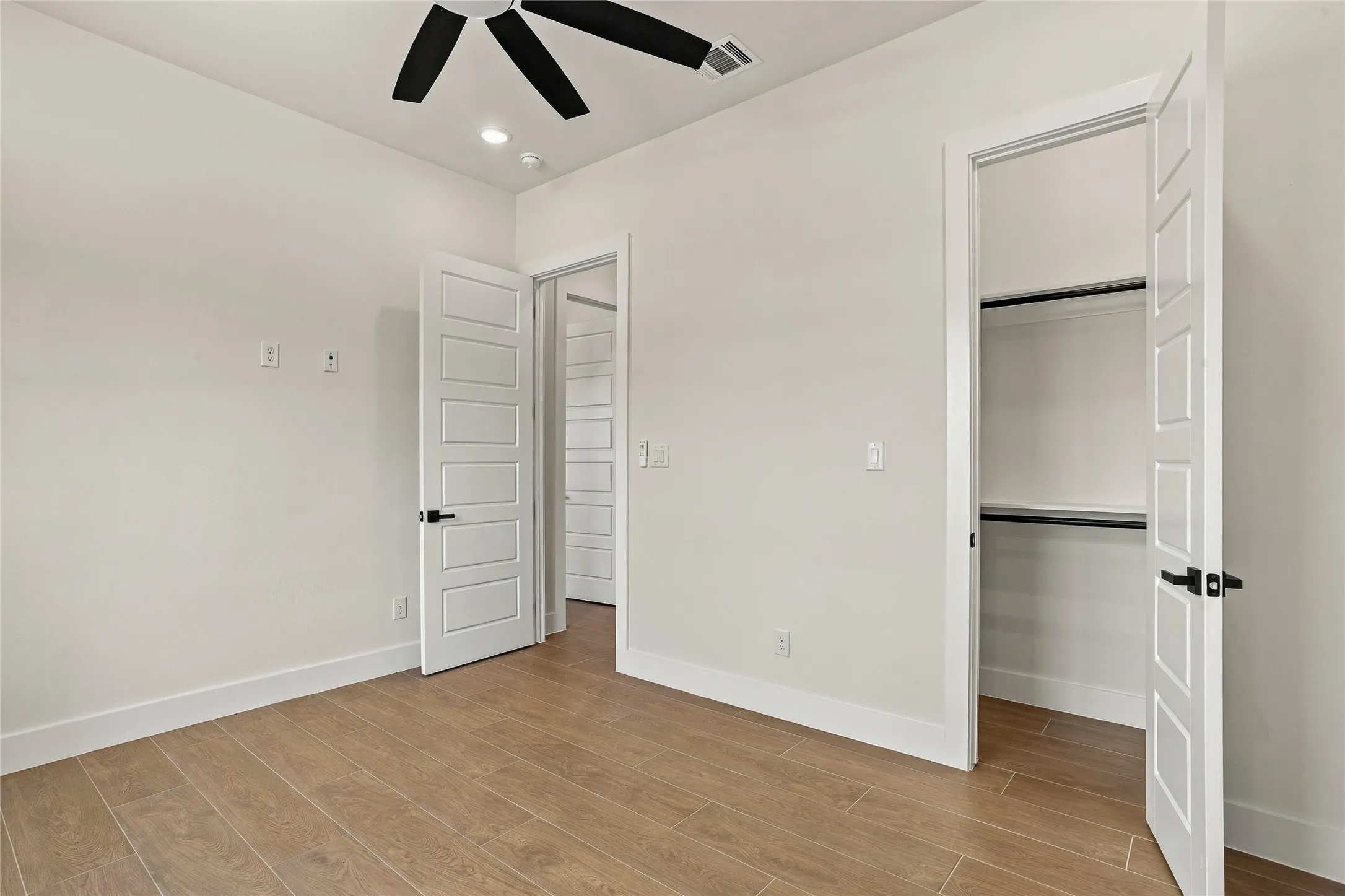 Single Family Residence For Sale in Tarrant County , 5833 Grey Wolf Court, Fort Worth, Texas 76140, 5 Bedroom, 5 Bathroom, 2 Garage spaces, 3,928 Sqft, built in 2026, mls#21390673, Real Estate Agent in Fort Worth, Homes For Sale in Tarrant county, Homes For Sale in Fort Worth, Realtor in Fort Worth Texas, Real Estate Brokerage Independent Realty Texas, Luminita Cordes Realtor