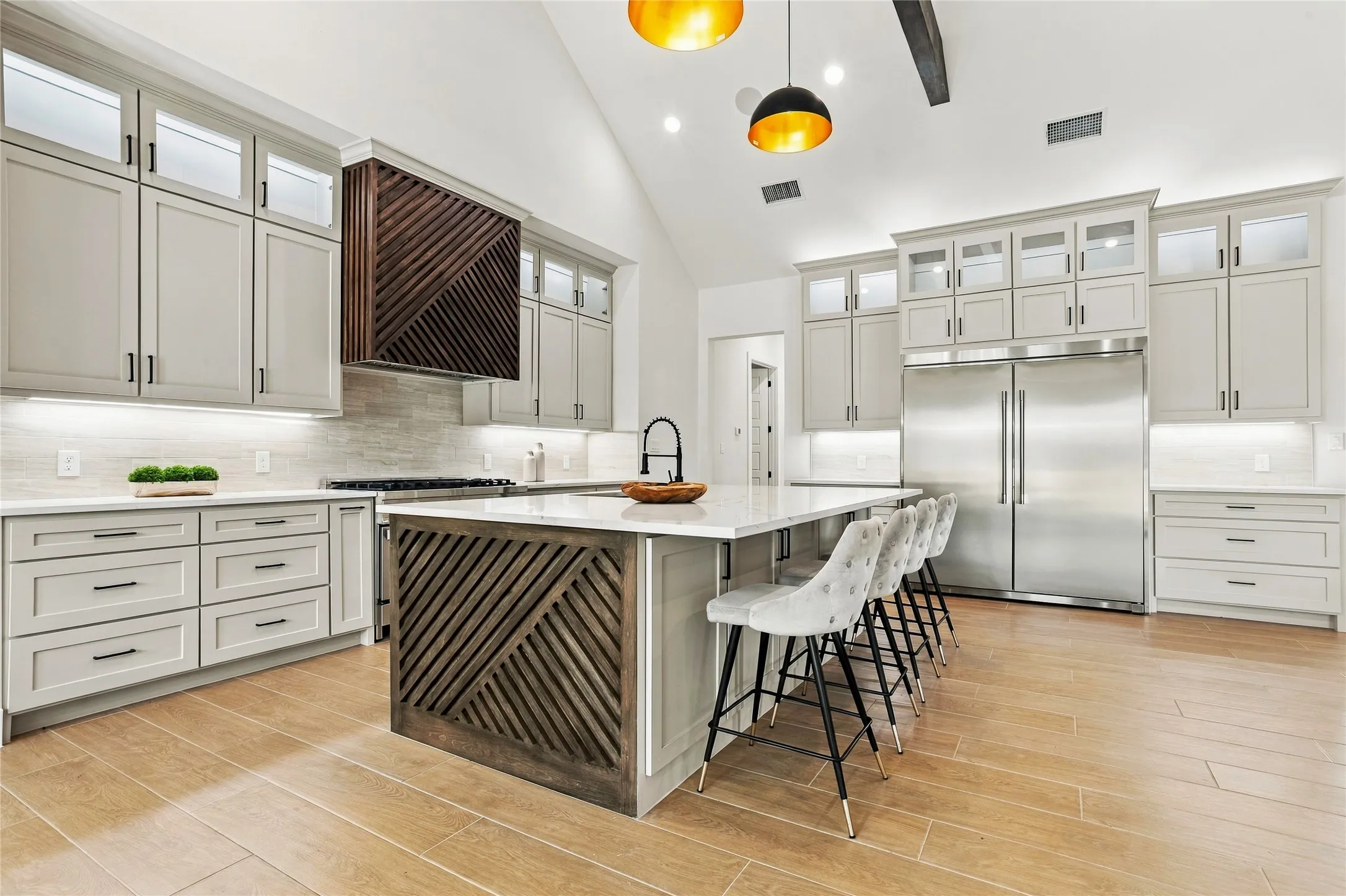 Single Family Residence For Sale in Tarrant County , 5833 Grey Wolf Court, Fort Worth, Texas 76140, 5 Bedroom, 5 Bathroom, 2 Garage spaces, 3,928 Sqft, built in 2026, mls#21390673, Real Estate Agent in Fort Worth, Homes For Sale in Tarrant county, Homes For Sale in Fort Worth, Realtor in Fort Worth Texas, Real Estate Brokerage Independent Realty Texas, Luminita Cordes Realtor