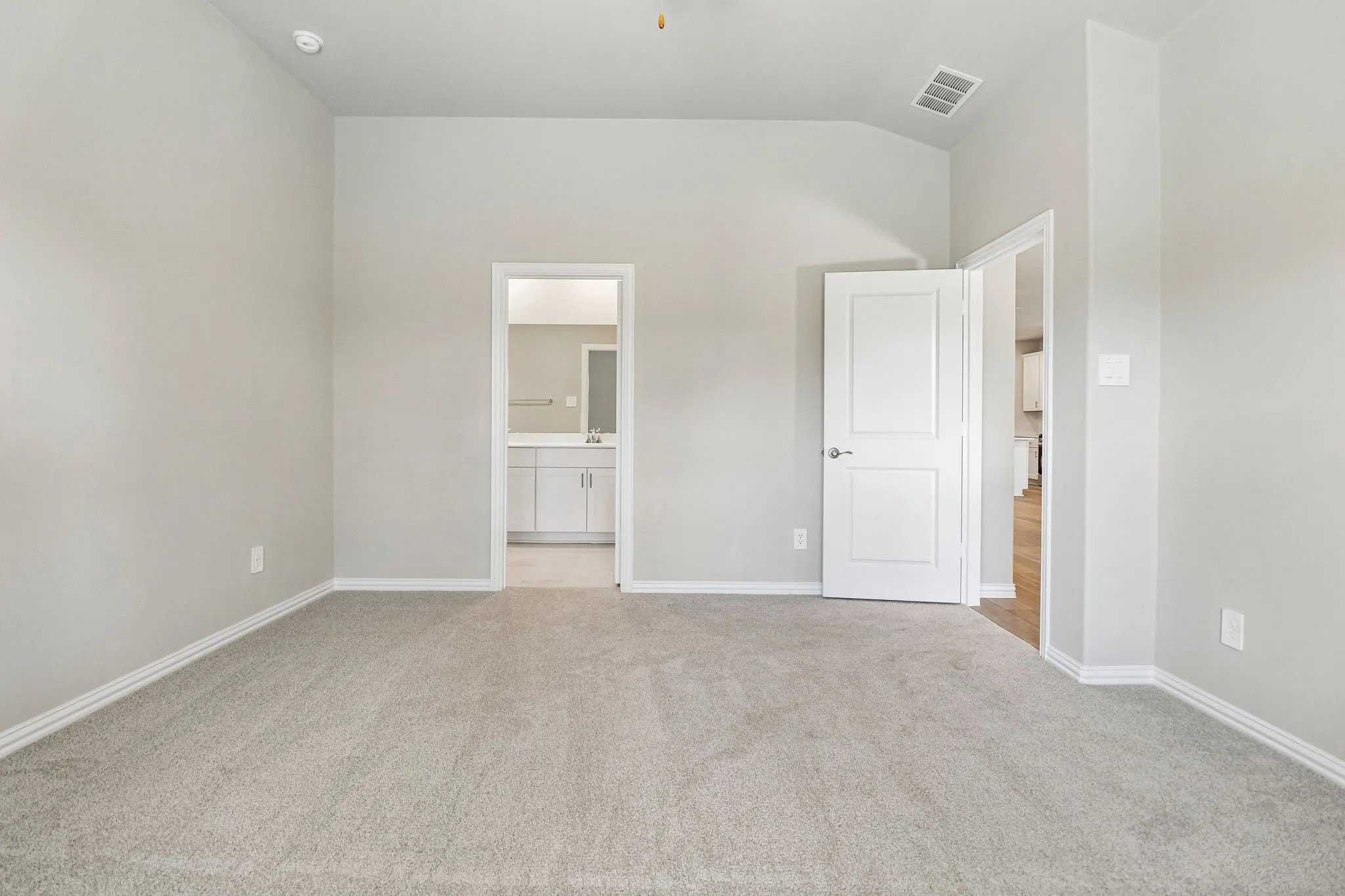 Photo is not of the actual home, but is an inspirational photo of builder’s model home and may depict options, furnishings, and/or decorator features that are not included.