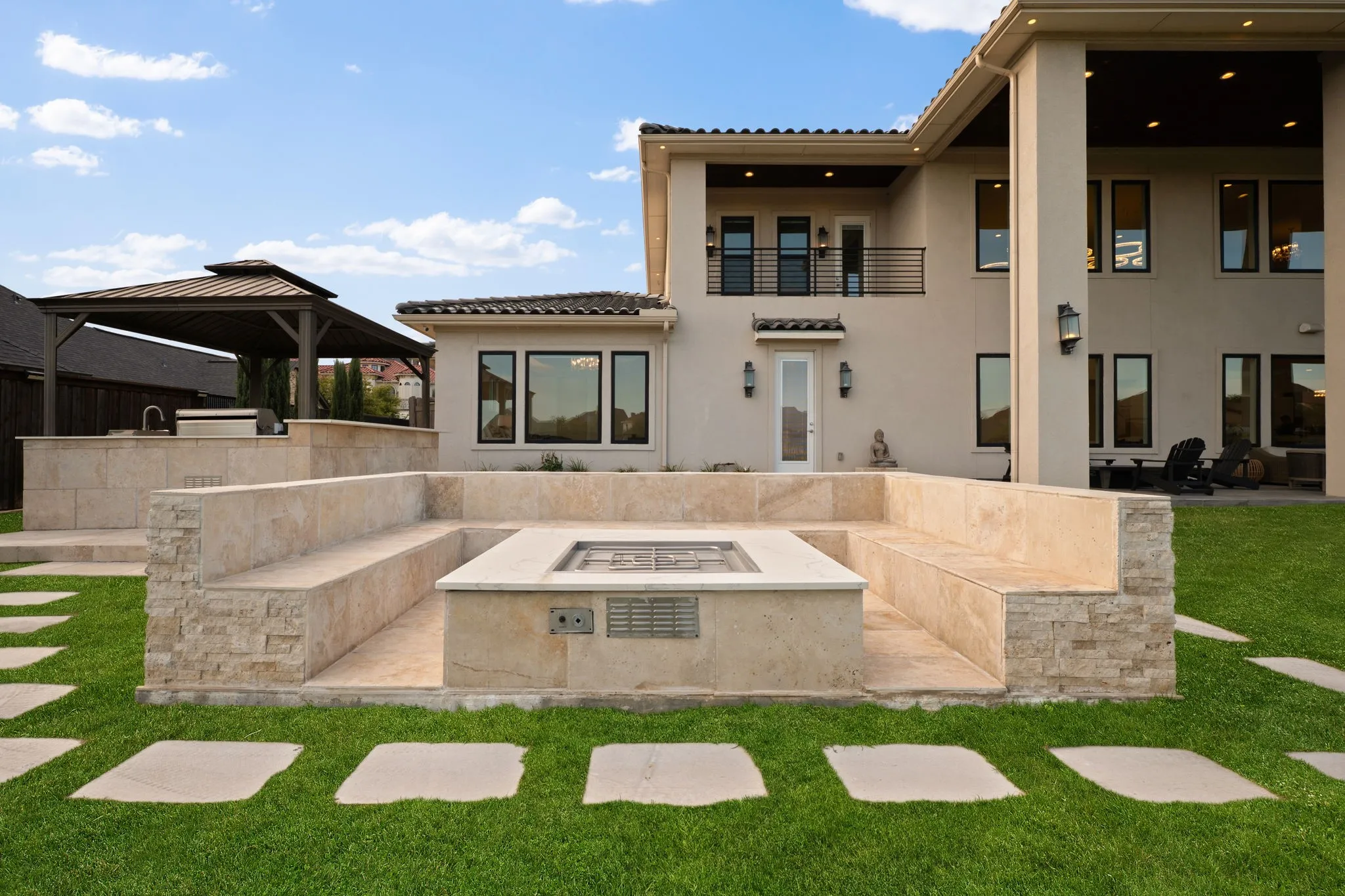 Single Family Residence For Sale in Denton County , 1121 Excalibur Boulevard, Lewisville, Texas 75056, 4 Bedroom, 6 Bathroom, 4 Garage spaces, 5,887 Sqft, built in 2020, mls#21390600, Real Estate Agent in Lewisville, Homes For Sale in Denton county, Homes For Sale in Lewisville, Realtor in Lewisville Texas, Real Estate Brokerage Independent Realty Texas, Luminita Cordes Realtor
