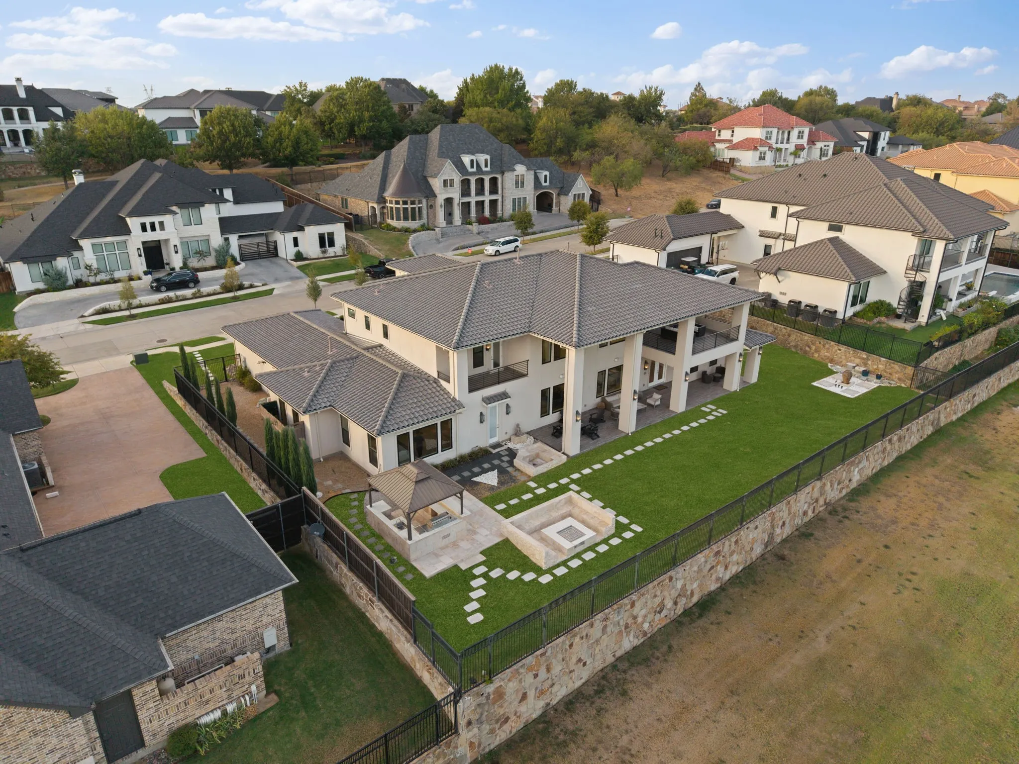 Single Family Residence For Sale in Denton County , 1121 Excalibur Boulevard, Lewisville, Texas 75056, 4 Bedroom, 6 Bathroom, 4 Garage spaces, 5,887 Sqft, built in 2020, mls#21390600, Real Estate Agent in Lewisville, Homes For Sale in Denton county, Homes For Sale in Lewisville, Realtor in Lewisville Texas, Real Estate Brokerage Independent Realty Texas, Luminita Cordes Realtor