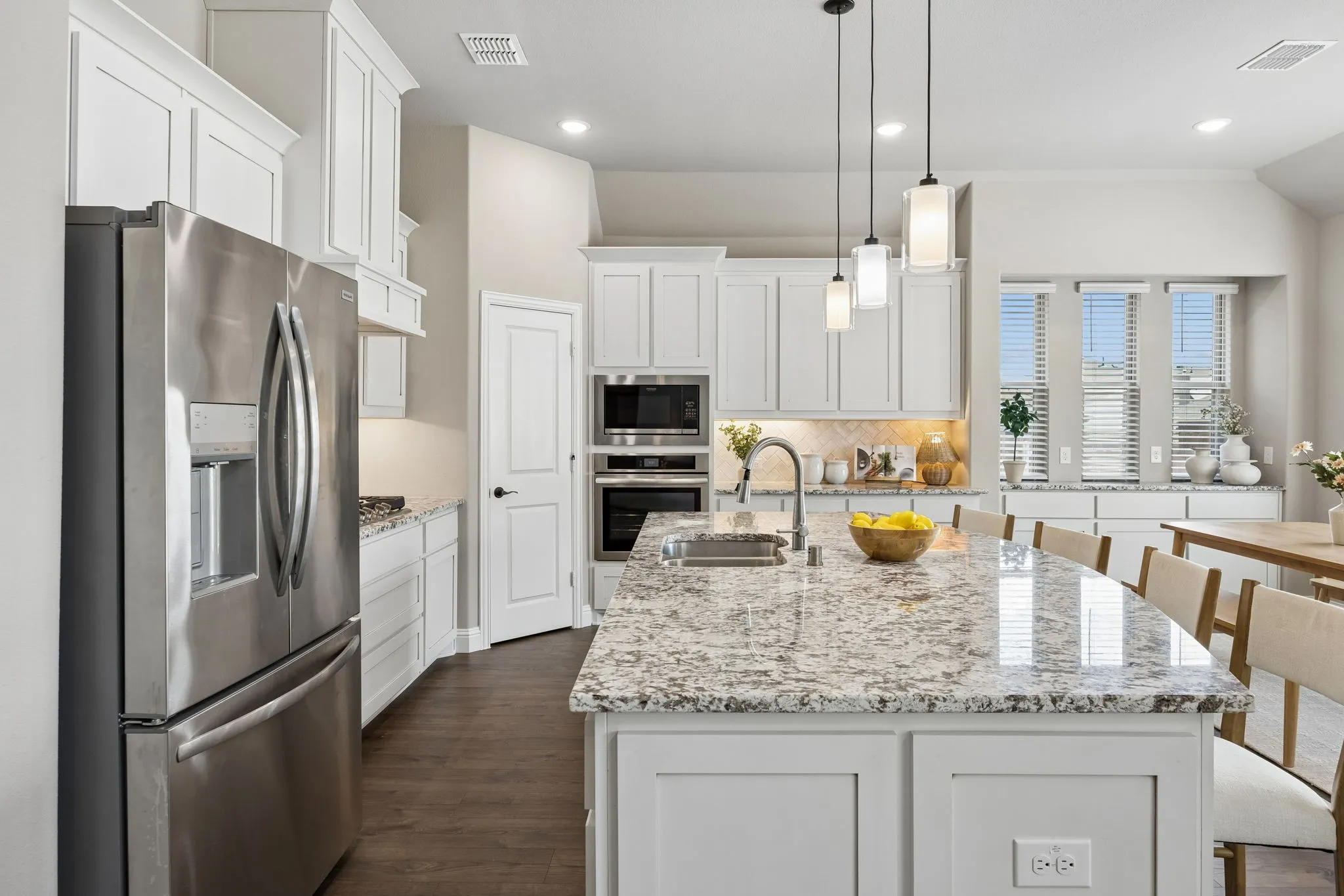 Single Family Residence For Sale in Ellis County , 3006 Holland Lane, Midlothian, Texas 76065, 4 Bedroom, 3 Bathroom, 2 Garage spaces, 3,138 Sqft, built in 2023, mls#21390614, Real Estate Agent in Midlothian, Homes For Sale in Ellis county, Homes For Sale in Midlothian, Realtor in Midlothian Texas, Real Estate Brokerage Independent Realty Texas, Luminita Cordes Realtor