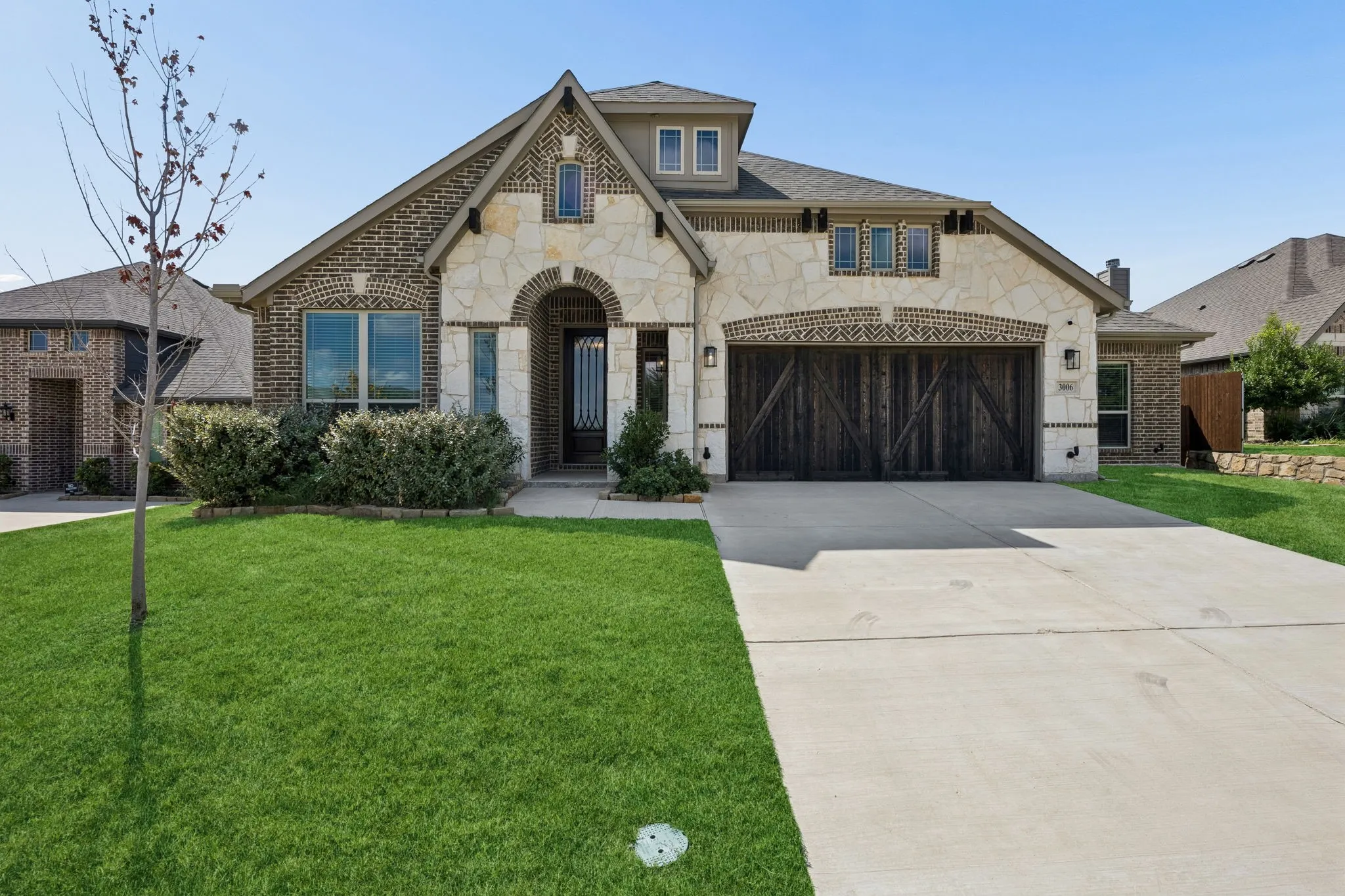 Single Family Residence For Sale