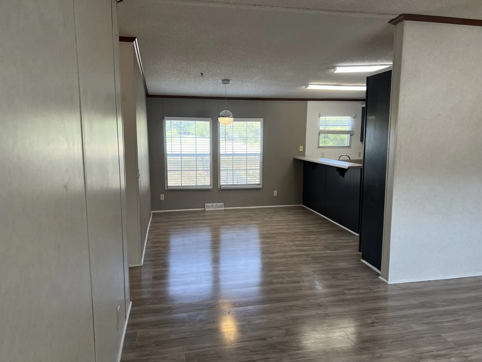 Mobile Home For Rent in Collin County , 2660 County Road 601, Farmersville, Texas 75442, 3 Bedroom, 2 Bathroom, Garage spaces, 1,600 Sqft, built in 2001, mls#21389489, Real Estate Agent in Farmersville, Homes For Rent in Collin county, Homes For Rent in Farmersville, Realtor in Farmersville Texas, Real Estate Brokerage Independent Realty Texas, Luminita Cordes Realtor