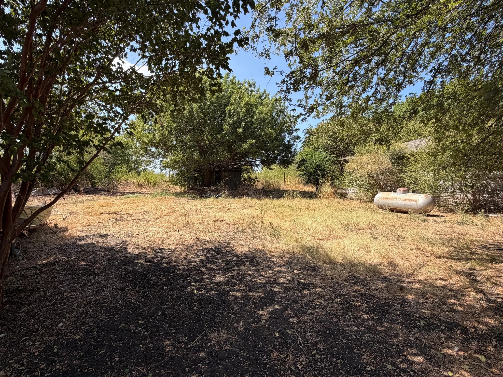 Improved Land For Sale in Collin County , 6053 Fm 1827, Mc Kinney, Texas 75071, 0, 0, Garage spaces, 0 Sqft, built in 1960, mls#21389586, Real Estate Agent in Mc Kinney, Homes For Sale in Collin county, Homes For Sale in Mc Kinney, Realtor in Mc Kinney Texas, Real Estate Brokerage Independent Realty Texas, Luminita Cordes Realtor