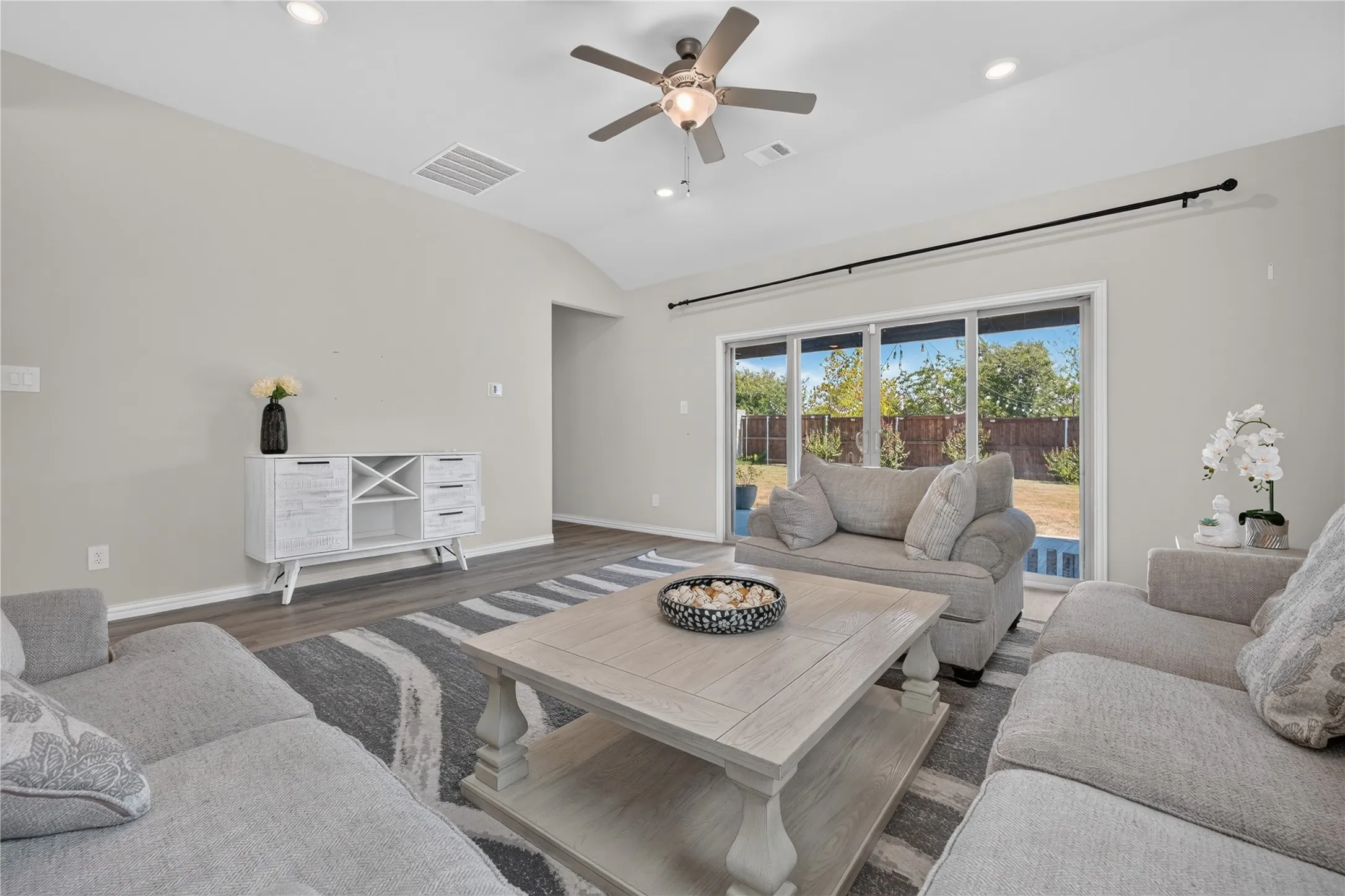 Single Family Residence For Sale in Collin County , 711 Williams Way, Lowry Crossing, Texas 75069, 4 Bedroom, 4 Bathroom, 2 Garage spaces, 3,102 Sqft, built in 2024, mls#21390611, Real Estate Agent in Lowry Crossing, Homes For Sale in Collin county, Homes For Sale in Lowry Crossing, Realtor in Lowry Crossing Texas, Real Estate Brokerage Independent Realty Texas, Luminita Cordes Realtor