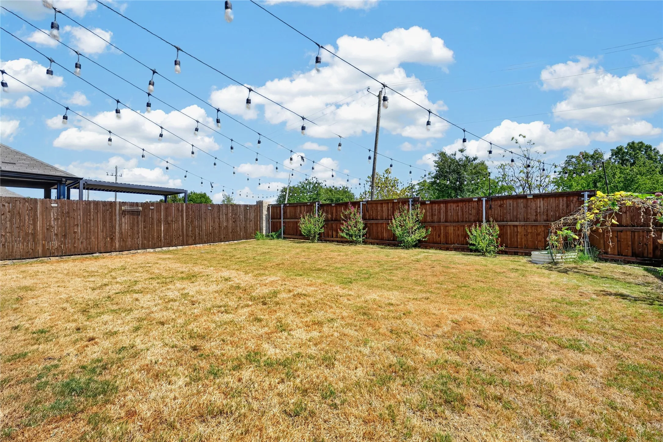 Single Family Residence For Sale in Collin County , 711 Williams Way, Lowry Crossing, Texas 75069, 4 Bedroom, 4 Bathroom, 2 Garage spaces, 3,102 Sqft, built in 2024, mls#21390611, Real Estate Agent in Lowry Crossing, Homes For Sale in Collin county, Homes For Sale in Lowry Crossing, Realtor in Lowry Crossing Texas, Real Estate Brokerage Independent Realty Texas, Luminita Cordes Realtor