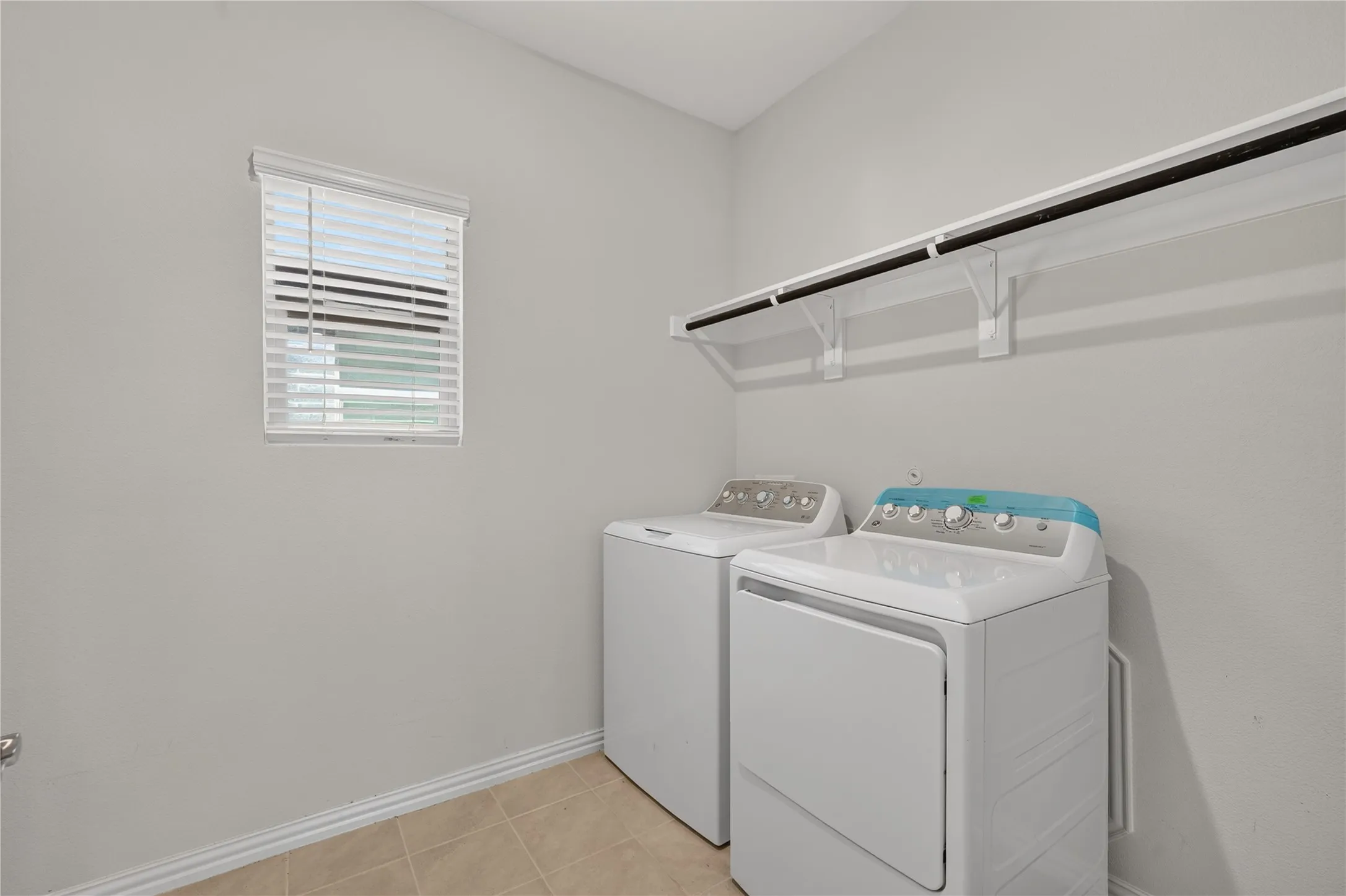 Single Family Residence For Sale in Collin County , 711 Williams Way, Lowry Crossing, Texas 75069, 4 Bedroom, 4 Bathroom, 2 Garage spaces, 3,102 Sqft, built in 2024, mls#21390611, Real Estate Agent in Lowry Crossing, Homes For Sale in Collin county, Homes For Sale in Lowry Crossing, Realtor in Lowry Crossing Texas, Real Estate Brokerage Independent Realty Texas, Luminita Cordes Realtor
