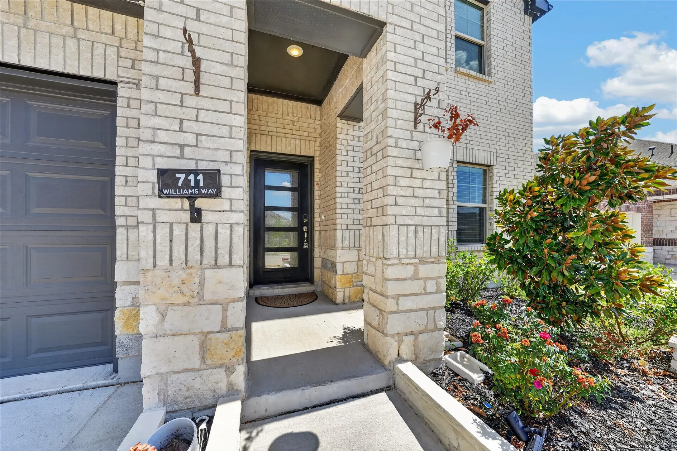 Single Family Residence For Sale in Collin County , 711 Williams Way, Lowry Crossing, Texas 75069, 4 Bedroom, 4 Bathroom, 2 Garage spaces, 3,102 Sqft, built in 2024, mls#21390611, Real Estate Agent in Lowry Crossing, Homes For Sale in Collin county, Homes For Sale in Lowry Crossing, Realtor in Lowry Crossing Texas, Real Estate Brokerage Independent Realty Texas, Luminita Cordes Realtor