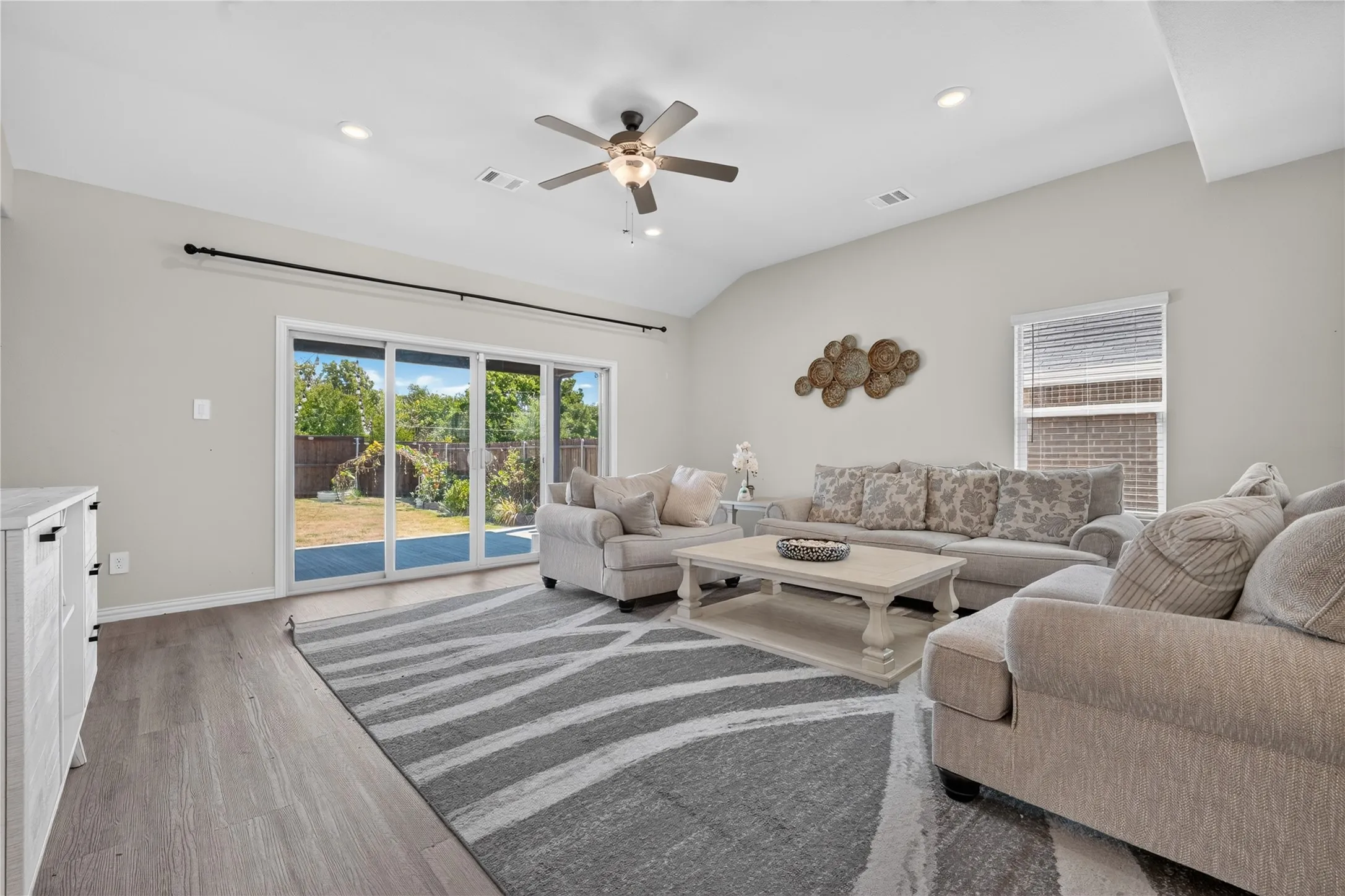 Single Family Residence For Sale in Collin County , 711 Williams Way, Lowry Crossing, Texas 75069, 4 Bedroom, 4 Bathroom, 2 Garage spaces, 3,102 Sqft, built in 2024, mls#21390611, Real Estate Agent in Lowry Crossing, Homes For Sale in Collin county, Homes For Sale in Lowry Crossing, Realtor in Lowry Crossing Texas, Real Estate Brokerage Independent Realty Texas, Luminita Cordes Realtor