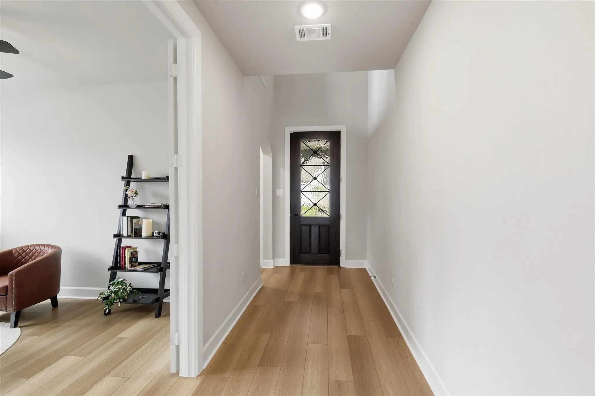 Single Family Residence For Sale in Denton County , 2017 Tremont Drive, Argyle, Texas 76226, 4 Bedroom, 3 Bathroom, 2 Garage spaces, 3,110 Sqft, built in 2023, mls#21389208, Real Estate Agent in Argyle, Homes For Sale in Denton county, Homes For Sale in Argyle, Realtor in Argyle Texas, Real Estate Brokerage Independent Realty Texas, Luminita Cordes Realtor