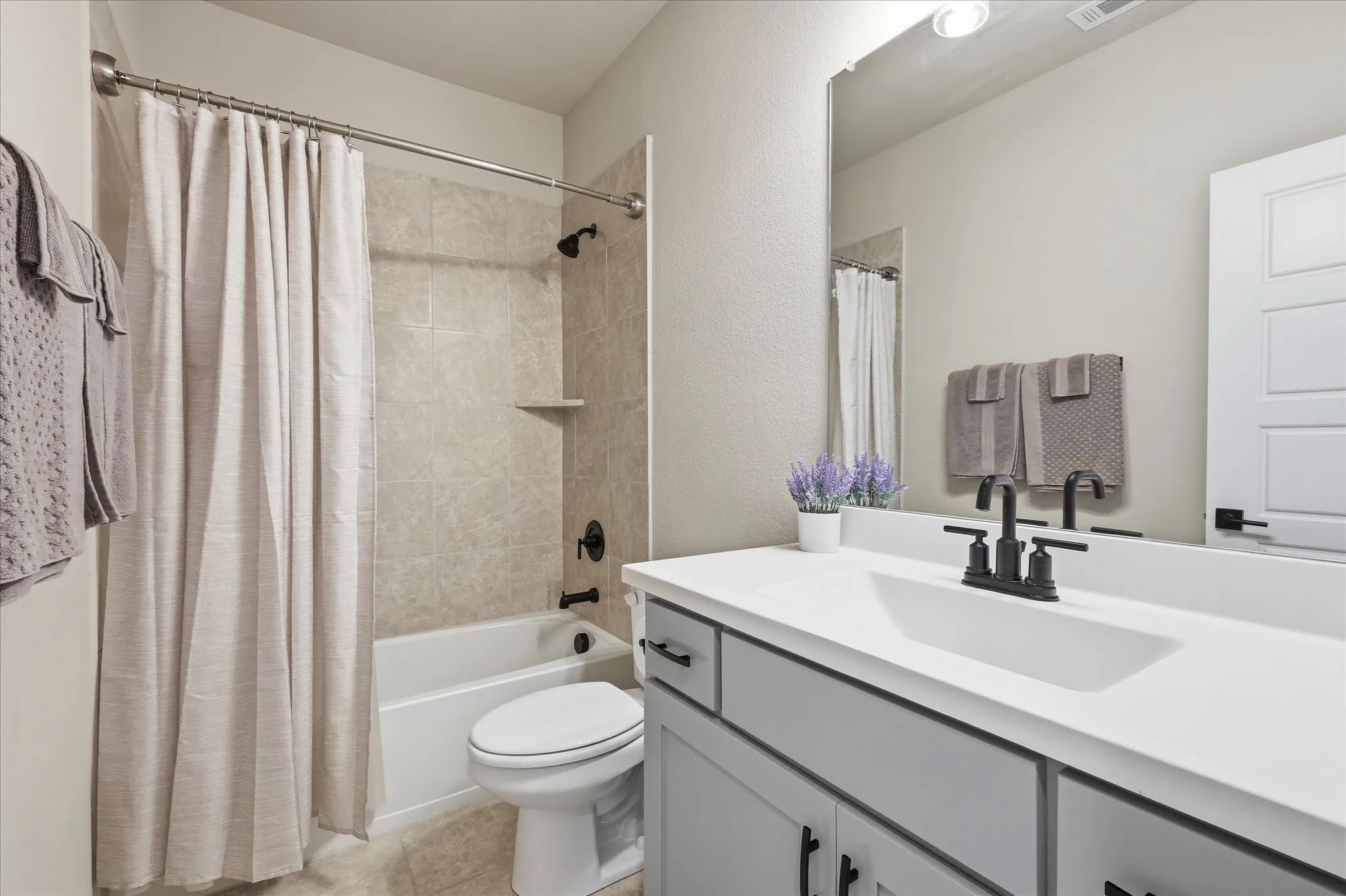 Single Family Residence For Sale in Denton County , 2017 Tremont Drive, Argyle, Texas 76226, 4 Bedroom, 3 Bathroom, 2 Garage spaces, 3,110 Sqft, built in 2023, mls#21389208, Real Estate Agent in Argyle, Homes For Sale in Denton county, Homes For Sale in Argyle, Realtor in Argyle Texas, Real Estate Brokerage Independent Realty Texas, Luminita Cordes Realtor