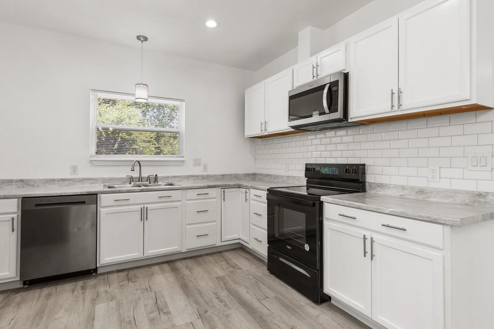 Duplex For Sale in Mc Lennan County , 1215 Kellum Street, Waco, Texas 76704, 4 Bedroom, 4 Bathroom, Garage spaces, 0 Sqft, built in 2024, mls#21389747, Real Estate Agent in Waco, Homes For Sale in Mc Lennan county, Homes For Sale in Waco, Realtor in Waco Texas, Real Estate Brokerage Independent Realty Texas, Luminita Cordes Realtor