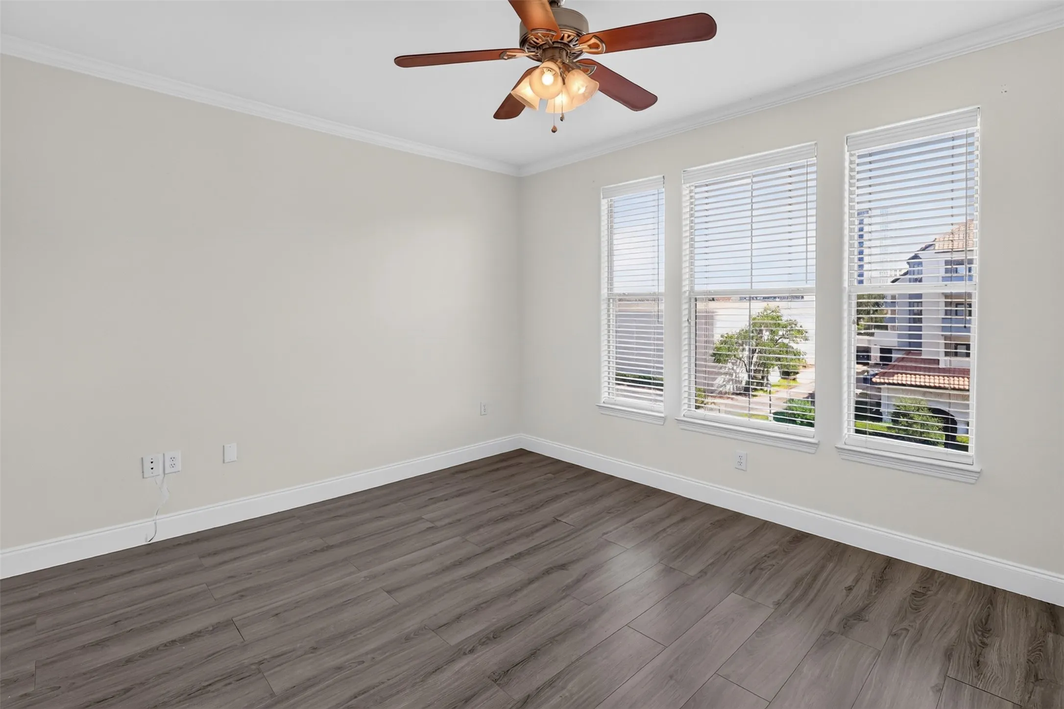 Condominium For Rent in Dallas County , 330 Las Colinas Boulevard E 466, Irving, Texas 75039, 2 Bedroom, 1 Bathroom, 2 Garage spaces, 1,092 Sqft, built in 2001, mls#21390681, Real Estate Agent in Irving, Homes For Rent in Dallas county, Homes For Rent in Irving, Realtor in Irving Texas, Real Estate Brokerage Independent Realty Texas, Luminita Cordes Realtor