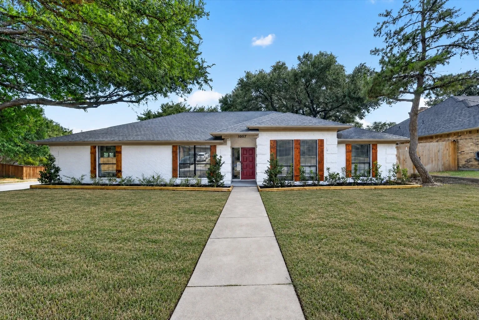Single Family Residence For Sale
