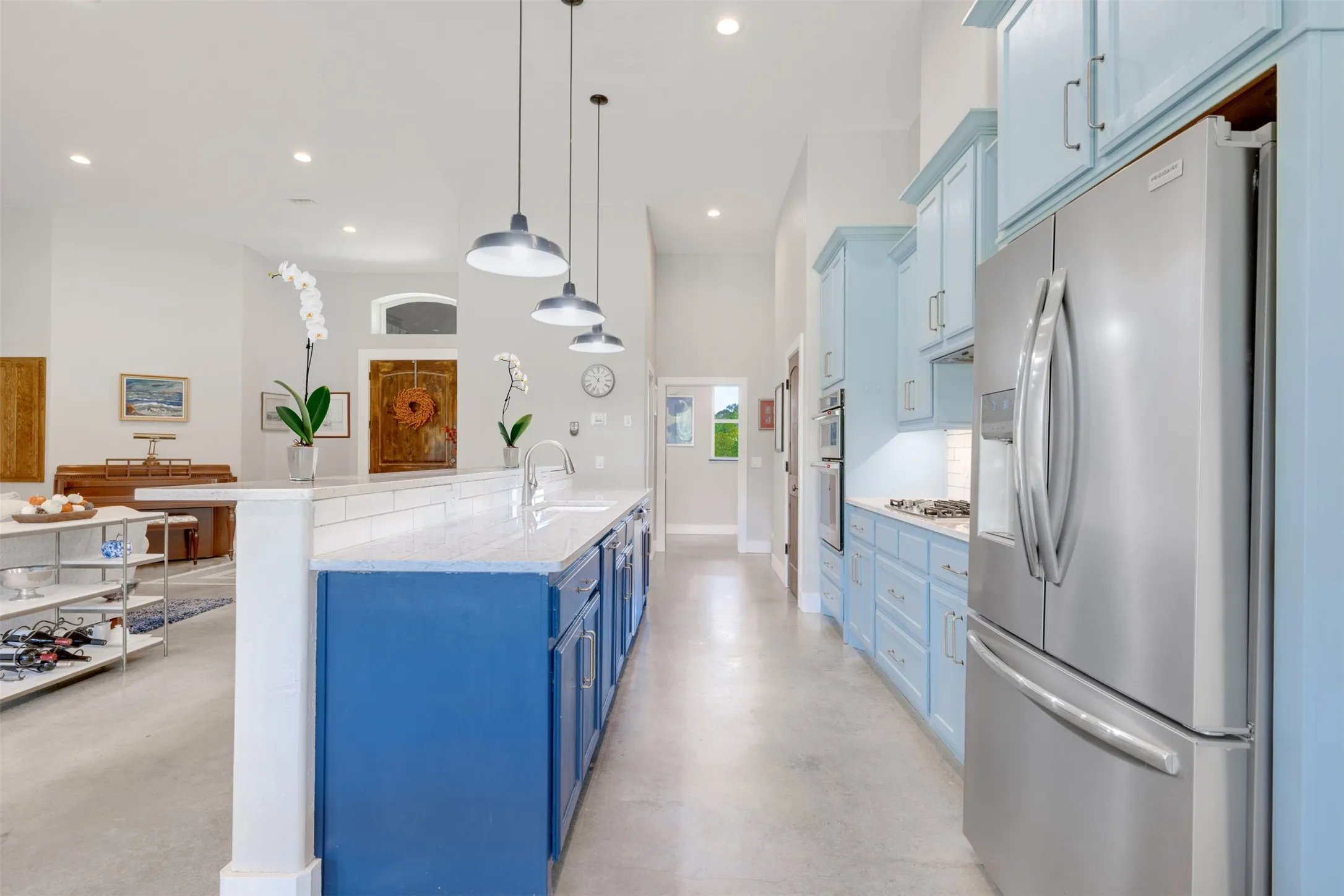 Single Family Residence For Sale in Smith County , 16045 County Road 1130, Flint, Texas 75762, 5 Bedroom, 4 Bathroom, 3 Garage spaces, 3,580 Sqft, built in 2015, mls#21390605, Real Estate Agent in Flint, Homes For Sale in Smith county, Homes For Sale in Flint, Realtor in Flint Texas, Real Estate Brokerage Independent Realty Texas, Luminita Cordes Realtor